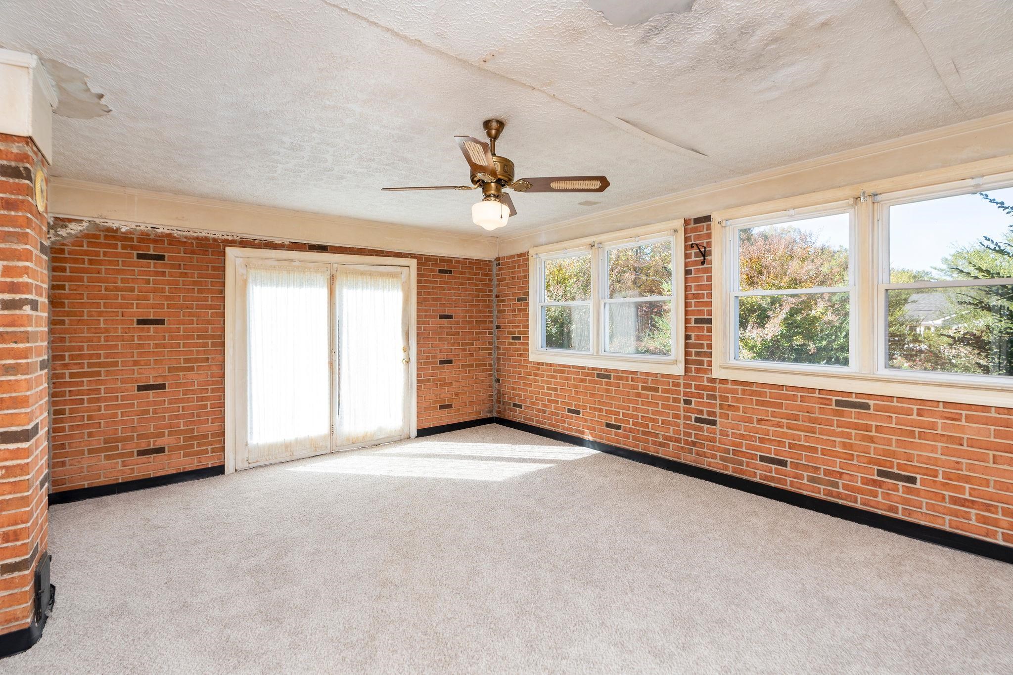 16959 SAPLING RIDGE RD, ELKTON, Virginia 22827, 3 Bedrooms Bedrooms, ,1 BathroomBathrooms,Residential,16959 SAPLING RIDGE RD,670365 MLS # 670365 16959 SAPLING RIDGE RD, ELKTON, Virginia 22827, 3 Bedrooms Bedrooms, ,1 BathroomBathrooms,Residential,16959 SAPLING RIDGE RD,670365 MLS # 670365