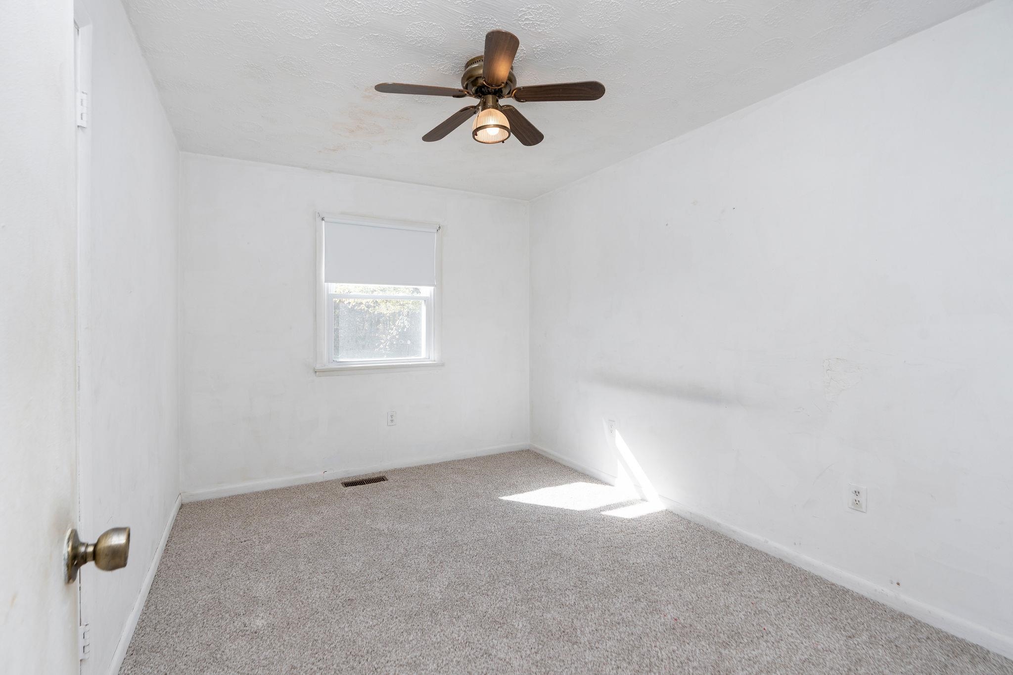 16959 SAPLING RIDGE RD, ELKTON, Virginia 22827, 3 Bedrooms Bedrooms, ,1 BathroomBathrooms,Residential,16959 SAPLING RIDGE RD,670365 MLS # 670365 16959 SAPLING RIDGE RD, ELKTON, Virginia 22827, 3 Bedrooms Bedrooms, ,1 BathroomBathrooms,Residential,16959 SAPLING RIDGE RD,670365 MLS # 670365