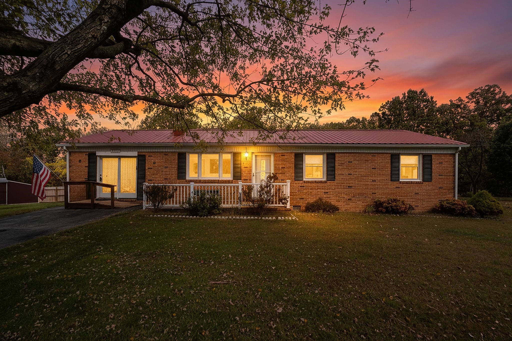16959 SAPLING RIDGE RD, ELKTON, Virginia 22827, 3 Bedrooms Bedrooms, ,1 BathroomBathrooms,Residential,16959 SAPLING RIDGE RD,670365 MLS # 670365 16959 SAPLING RIDGE RD, ELKTON, Virginia 22827, 3 Bedrooms Bedrooms, ,1 BathroomBathrooms,Residential,16959 SAPLING RIDGE RD,670365 MLS # 670365
