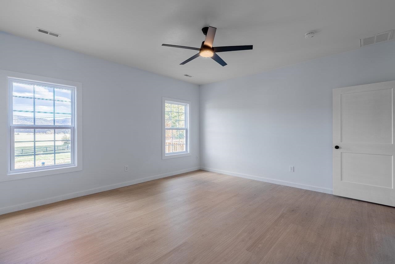 1328 SAMUELS RD, ELKTON, Virginia 22827, 3 Bedrooms Bedrooms, ,2 BathroomsBathrooms,Residential,1328 SAMUELS RD,670368 MLS # 670368 1328 SAMUELS RD, ELKTON, Virginia 22827, 3 Bedrooms Bedrooms, ,2 BathroomsBathrooms,Residential,1328 SAMUELS RD,670368 MLS # 670368