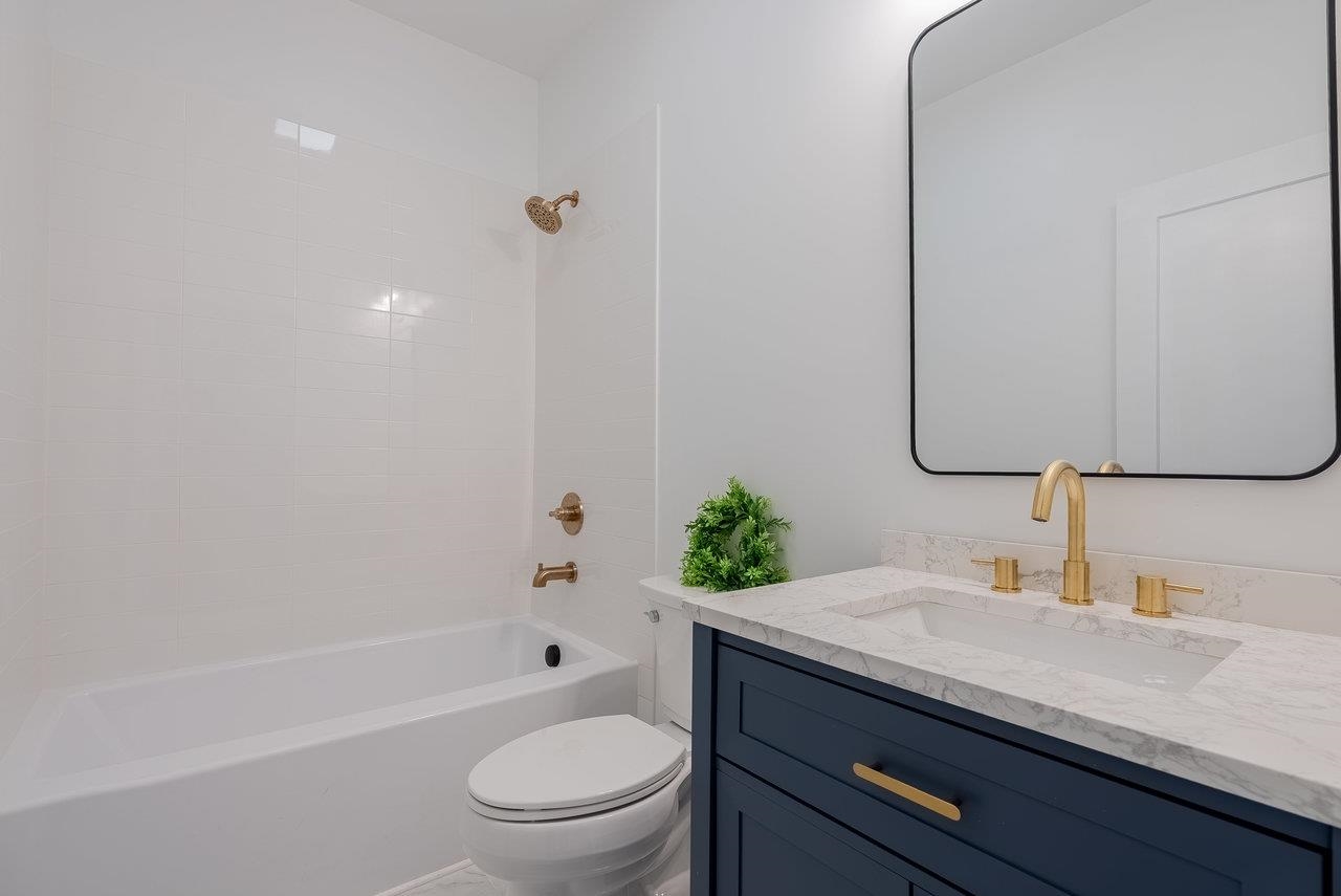 1328 SAMUELS RD, ELKTON, Virginia 22827, 3 Bedrooms Bedrooms, ,2 BathroomsBathrooms,Residential,1328 SAMUELS RD,670368 MLS # 670368 1328 SAMUELS RD, ELKTON, Virginia 22827, 3 Bedrooms Bedrooms, ,2 BathroomsBathrooms,Residential,1328 SAMUELS RD,670368 MLS # 670368