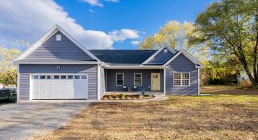 1328 SAMUELS RD, ELKTON, Virginia 22827, 3 Bedrooms Bedrooms, ,2 BathroomsBathrooms,Residential,1328 SAMUELS RD,670368 MLS # 670368