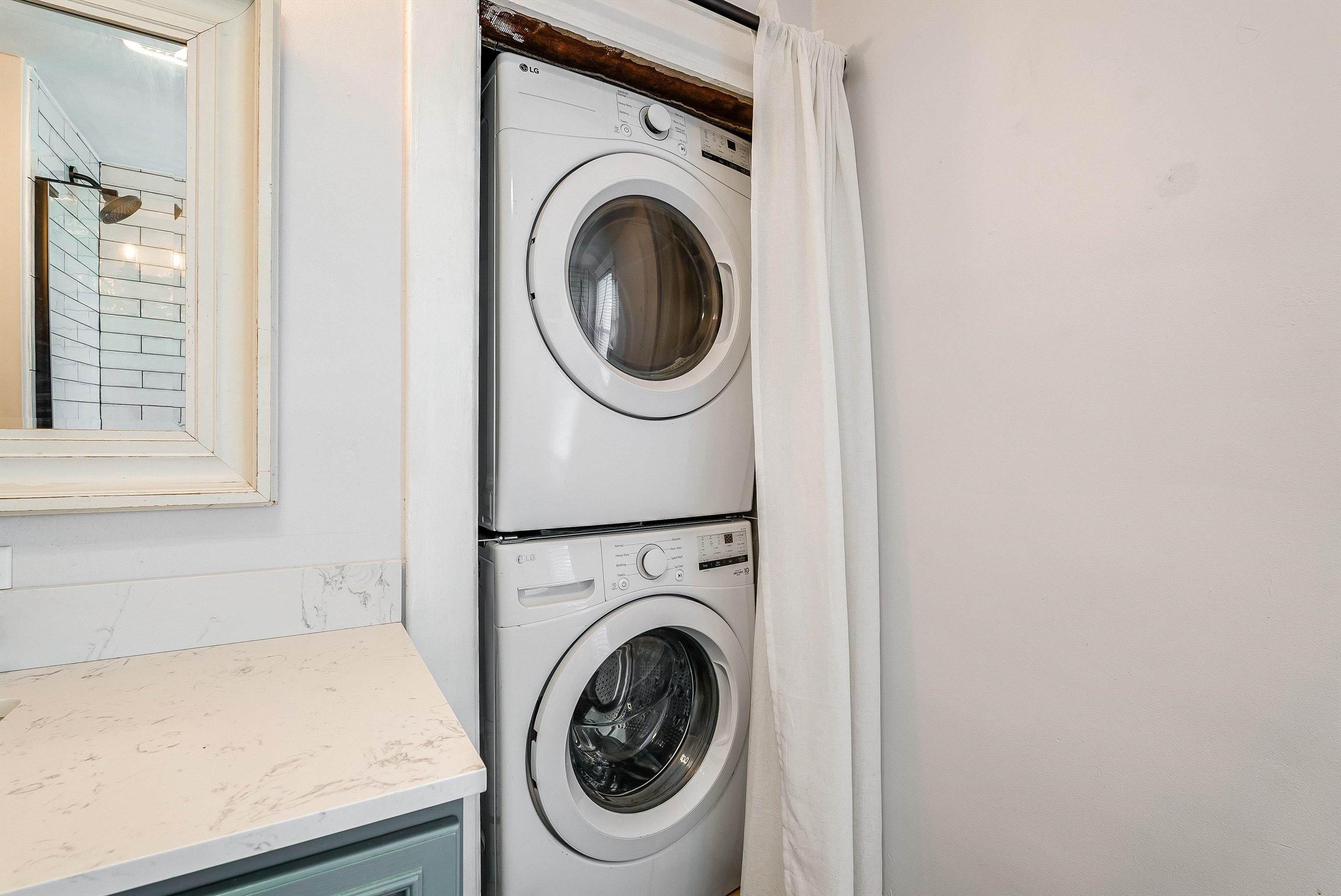 72 LIBERTY ST, WEYERS CAVE, Virginia 24486, 3 Bedrooms Bedrooms, ,1 BathroomBathrooms,Residential,72 LIBERTY ST,670370 MLS # 670370 72 LIBERTY ST, WEYERS CAVE, Virginia 24486, 3 Bedrooms Bedrooms, ,1 BathroomBathrooms,Residential,72 LIBERTY ST,670370 MLS # 670370