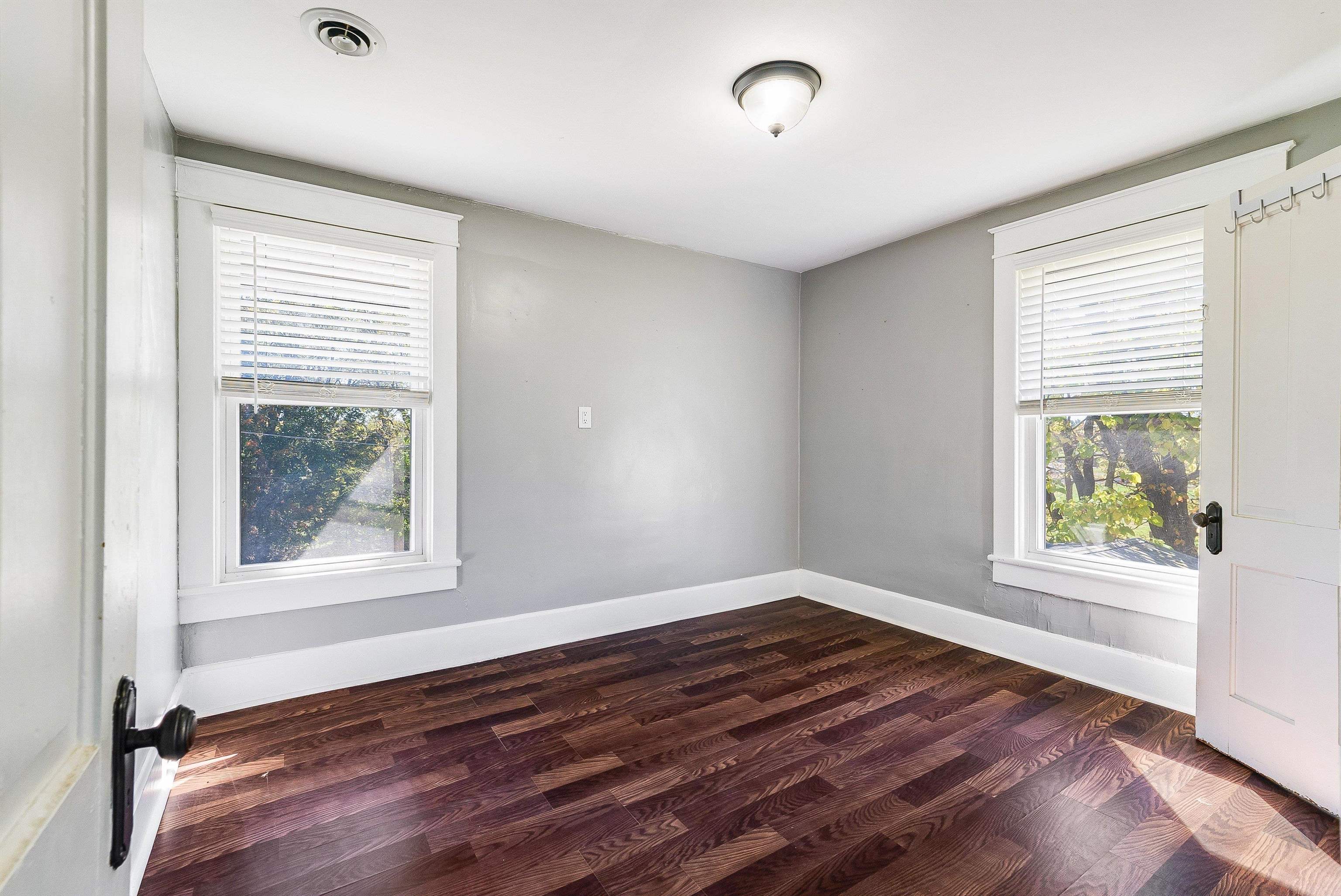 72 LIBERTY ST, WEYERS CAVE, Virginia 24486, 3 Bedrooms Bedrooms, ,1 BathroomBathrooms,Residential,72 LIBERTY ST,670370 MLS # 670370 72 LIBERTY ST, WEYERS CAVE, Virginia 24486, 3 Bedrooms Bedrooms, ,1 BathroomBathrooms,Residential,72 LIBERTY ST,670370 MLS # 670370