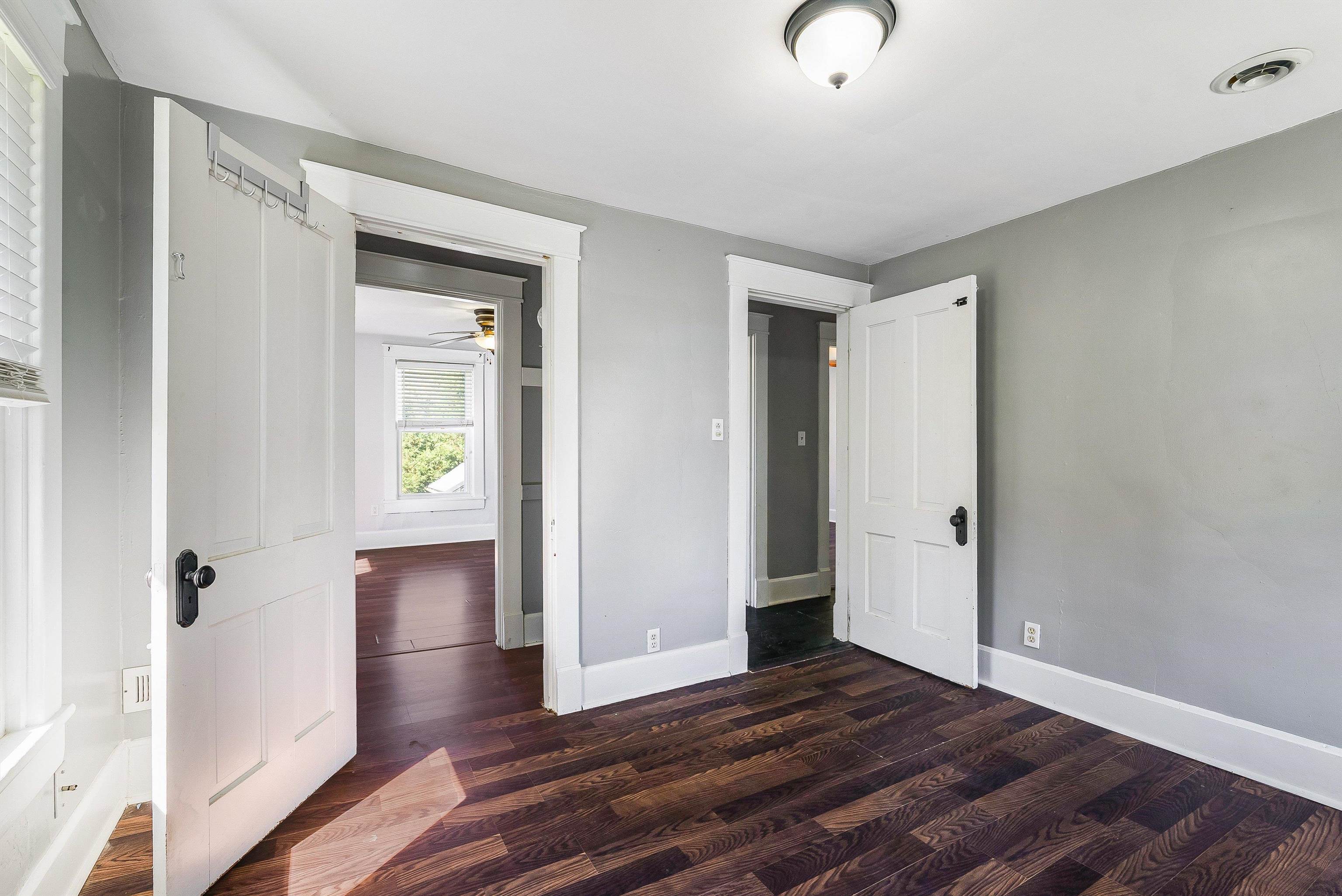 72 LIBERTY ST, WEYERS CAVE, Virginia 24486, 3 Bedrooms Bedrooms, ,1 BathroomBathrooms,Residential,72 LIBERTY ST,670370 MLS # 670370 72 LIBERTY ST, WEYERS CAVE, Virginia 24486, 3 Bedrooms Bedrooms, ,1 BathroomBathrooms,Residential,72 LIBERTY ST,670370 MLS # 670370