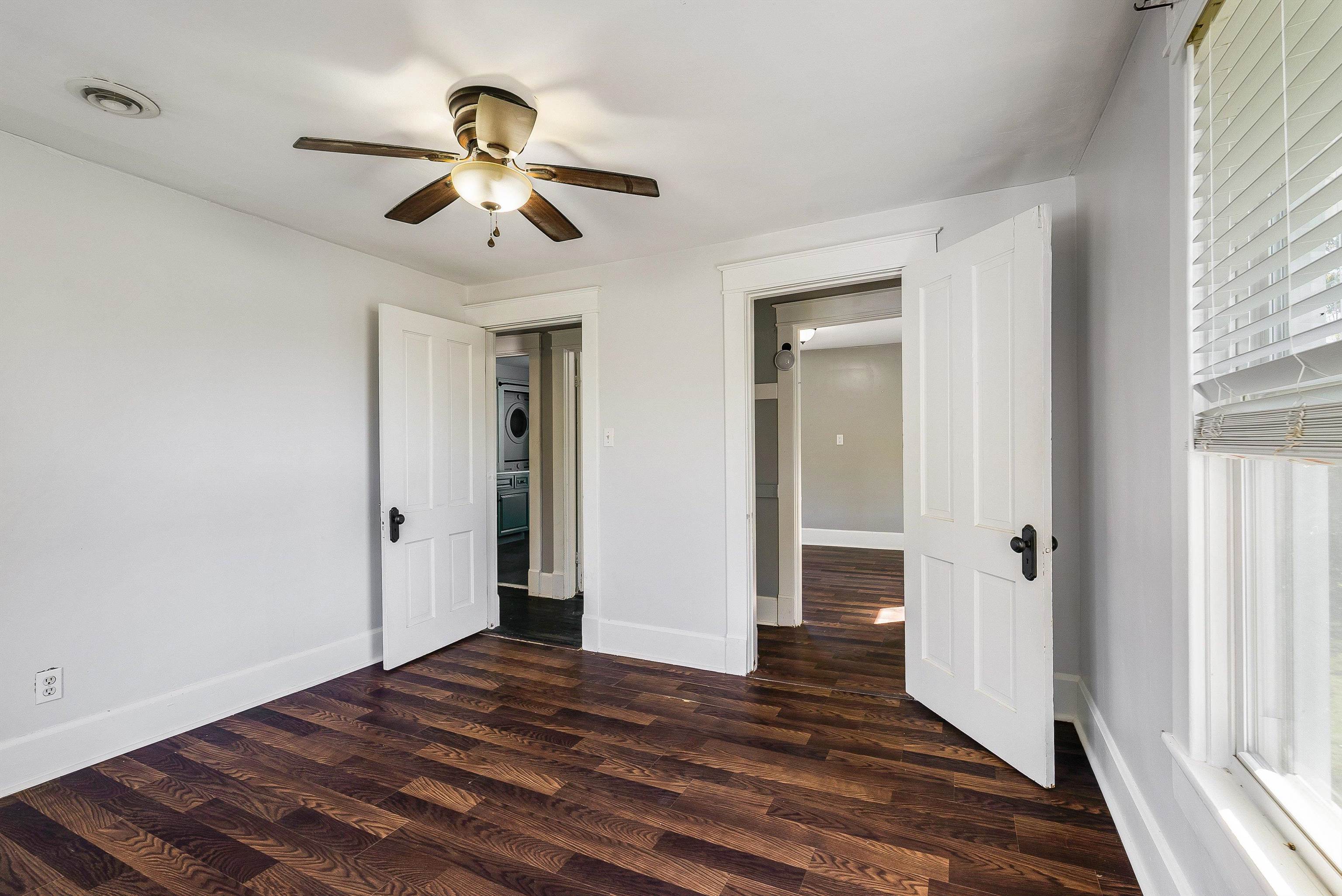 72 LIBERTY ST, WEYERS CAVE, Virginia 24486, 3 Bedrooms Bedrooms, ,1 BathroomBathrooms,Residential,72 LIBERTY ST,670370 MLS # 670370 72 LIBERTY ST, WEYERS CAVE, Virginia 24486, 3 Bedrooms Bedrooms, ,1 BathroomBathrooms,Residential,72 LIBERTY ST,670370 MLS # 670370