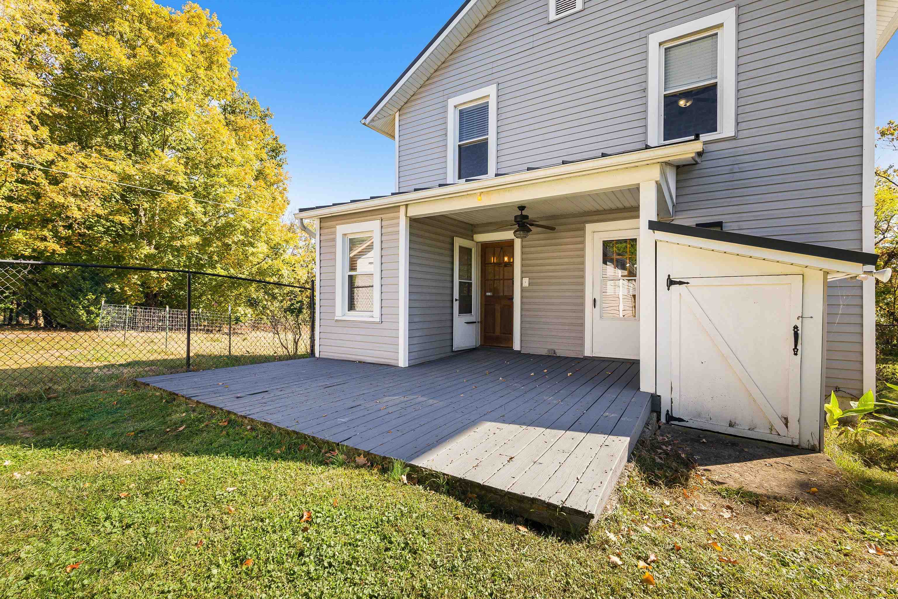 72 LIBERTY ST, WEYERS CAVE, Virginia 24486, 3 Bedrooms Bedrooms, ,1 BathroomBathrooms,Residential,72 LIBERTY ST,670370 MLS # 670370 72 LIBERTY ST, WEYERS CAVE, Virginia 24486, 3 Bedrooms Bedrooms, ,1 BathroomBathrooms,Residential,72 LIBERTY ST,670370 MLS # 670370