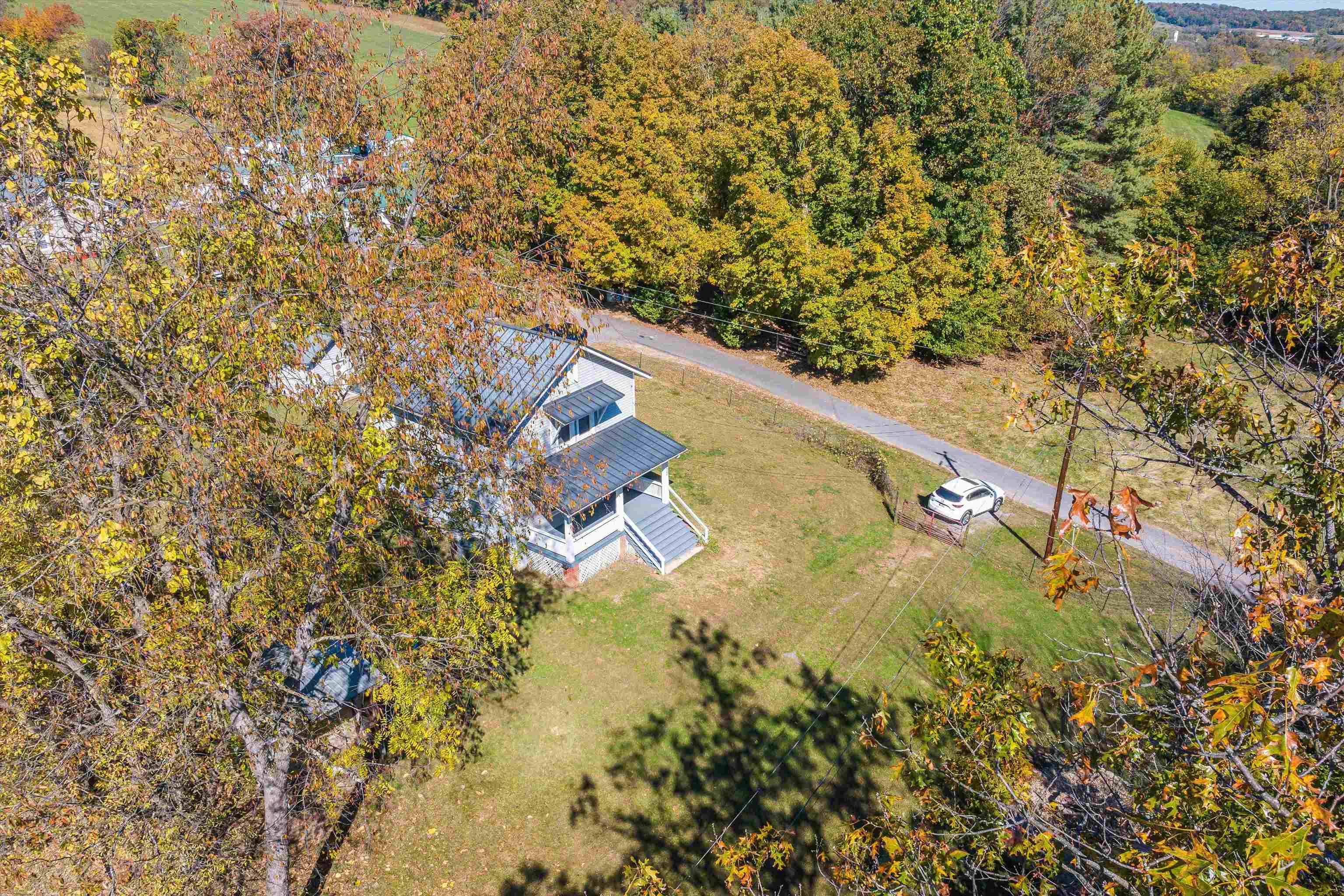 72 LIBERTY ST, WEYERS CAVE, Virginia 24486, 3 Bedrooms Bedrooms, ,1 BathroomBathrooms,Residential,72 LIBERTY ST,670370 MLS # 670370 72 LIBERTY ST, WEYERS CAVE, Virginia 24486, 3 Bedrooms Bedrooms, ,1 BathroomBathrooms,Residential,72 LIBERTY ST,670370 MLS # 670370
