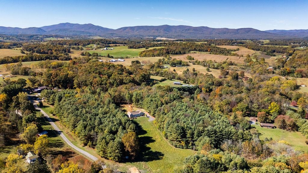 891 UNION CHURCH RD, CHURCHVILLE, Virginia 24421, 3 Bedrooms Bedrooms, ,3 BathroomsBathrooms,Residential,891 UNION CHURCH RD,670377 MLS # 670377