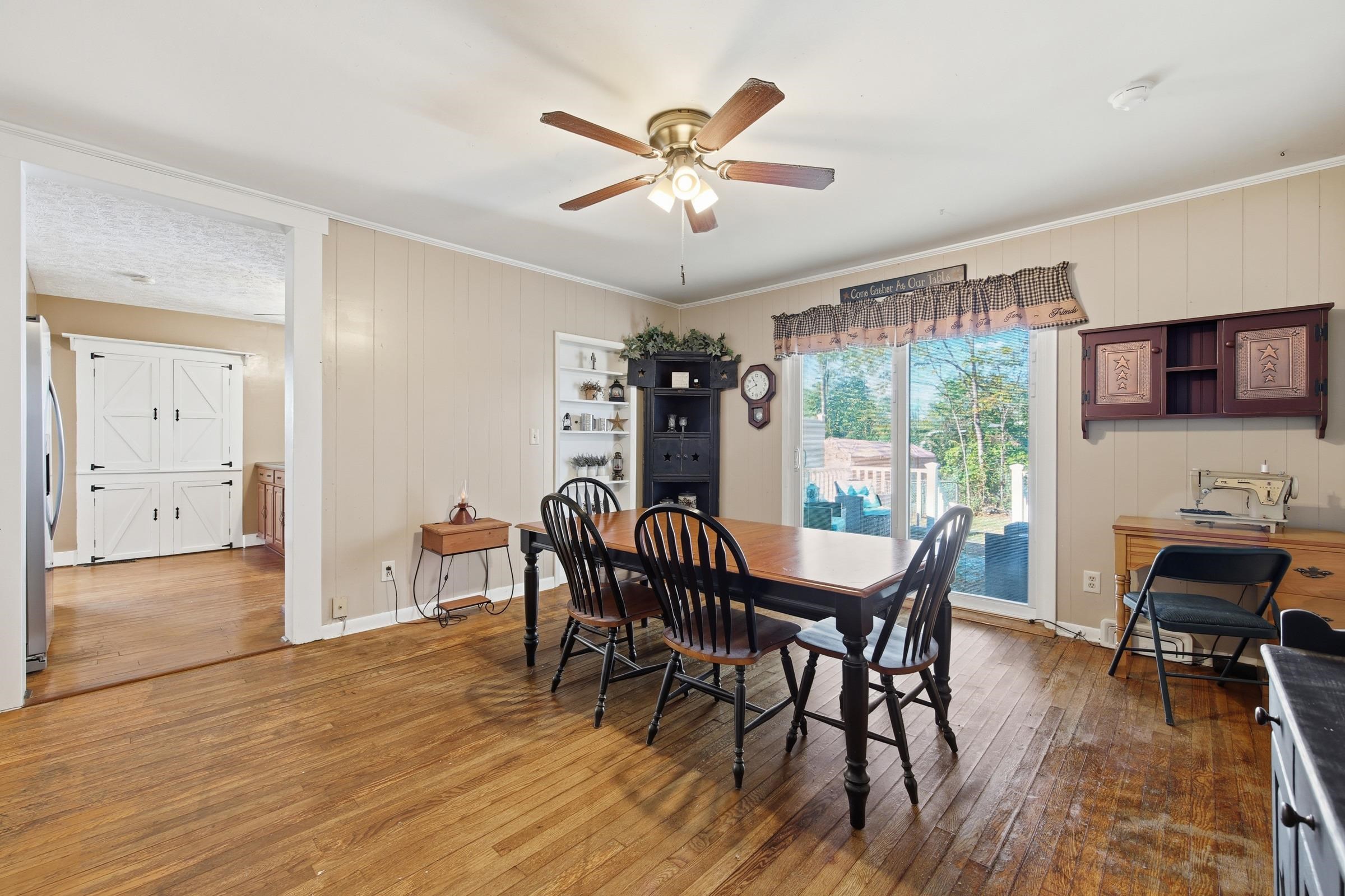 147 W MAIN ST, STANLEY, Virginia 22851, 4 Bedrooms Bedrooms, ,2 BathroomsBathrooms,Residential,147 W MAIN ST,670381 MLS # 670381 147 W MAIN ST, STANLEY, Virginia 22851, 4 Bedrooms Bedrooms, ,2 BathroomsBathrooms,Residential,147 W MAIN ST,670381 MLS # 670381