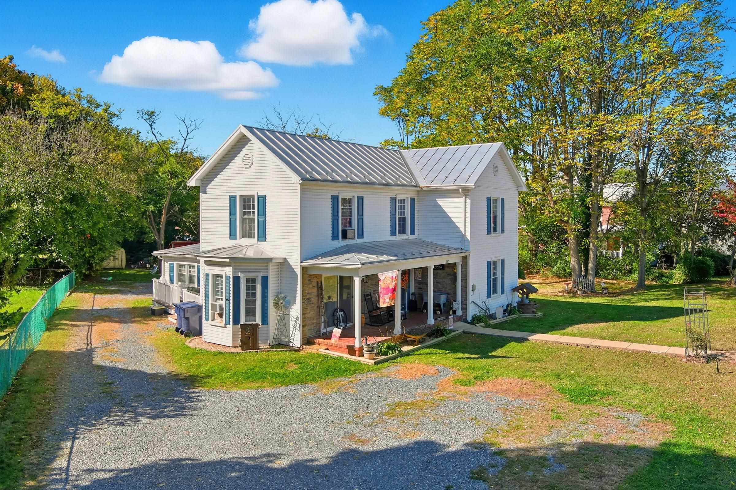 147 W MAIN ST, STANLEY, Virginia 22851, 4 Bedrooms Bedrooms, ,2 BathroomsBathrooms,Residential,147 W MAIN ST,670381 MLS # 670381 147 W MAIN ST, STANLEY, Virginia 22851, 4 Bedrooms Bedrooms, ,2 BathroomsBathrooms,Residential,147 W MAIN ST,670381 MLS # 670381