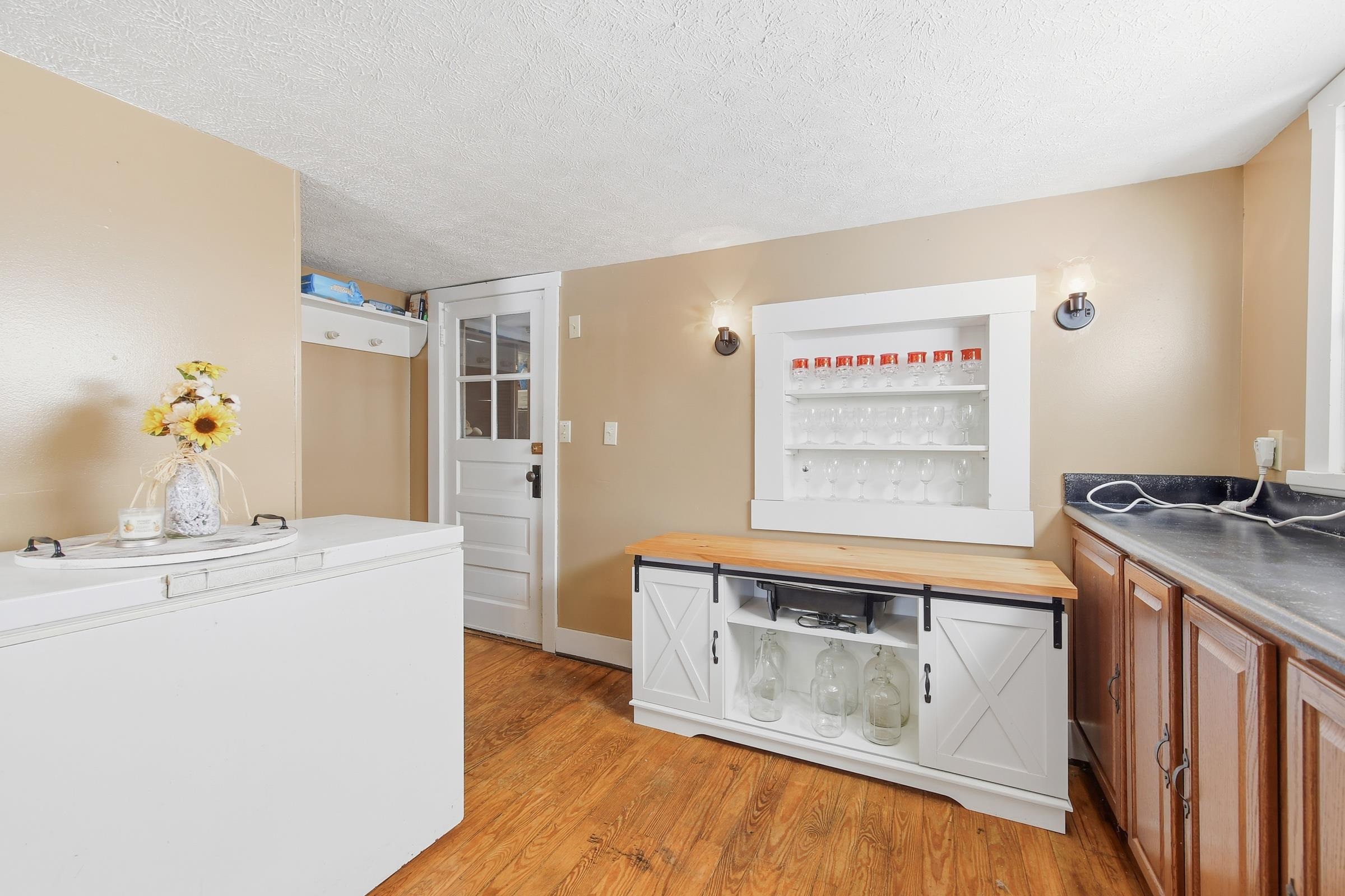 147 W MAIN ST, STANLEY, Virginia 22851, 4 Bedrooms Bedrooms, ,2 BathroomsBathrooms,Residential,147 W MAIN ST,670381 MLS # 670381 147 W MAIN ST, STANLEY, Virginia 22851, 4 Bedrooms Bedrooms, ,2 BathroomsBathrooms,Residential,147 W MAIN ST,670381 MLS # 670381