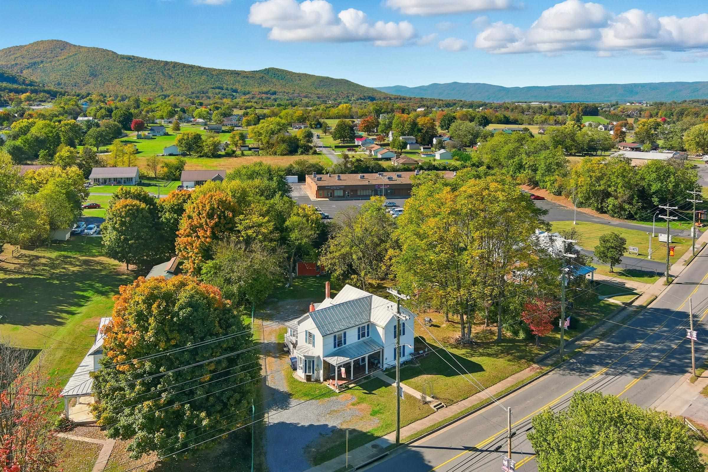 147 W MAIN ST, STANLEY, Virginia 22851, 4 Bedrooms Bedrooms, ,2 BathroomsBathrooms,Residential,147 W MAIN ST,670381 MLS # 670381 147 W MAIN ST, STANLEY, Virginia 22851, 4 Bedrooms Bedrooms, ,2 BathroomsBathrooms,Residential,147 W MAIN ST,670381 MLS # 670381
