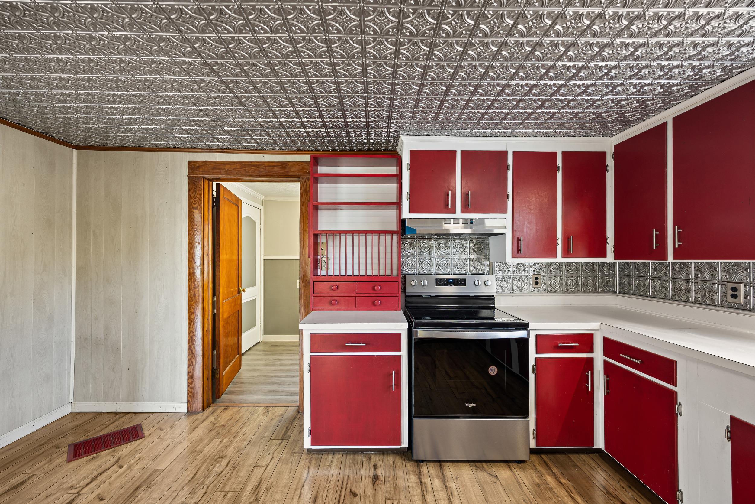 900 W MAIN ST, STANLEY, Virginia 22851, 2 Bedrooms Bedrooms, ,2 BathroomsBathrooms,Residential,900 W MAIN ST,670382 MLS # 670382 900 W MAIN ST, STANLEY, Virginia 22851, 2 Bedrooms Bedrooms, ,2 BathroomsBathrooms,Residential,900 W MAIN ST,670382 MLS # 670382