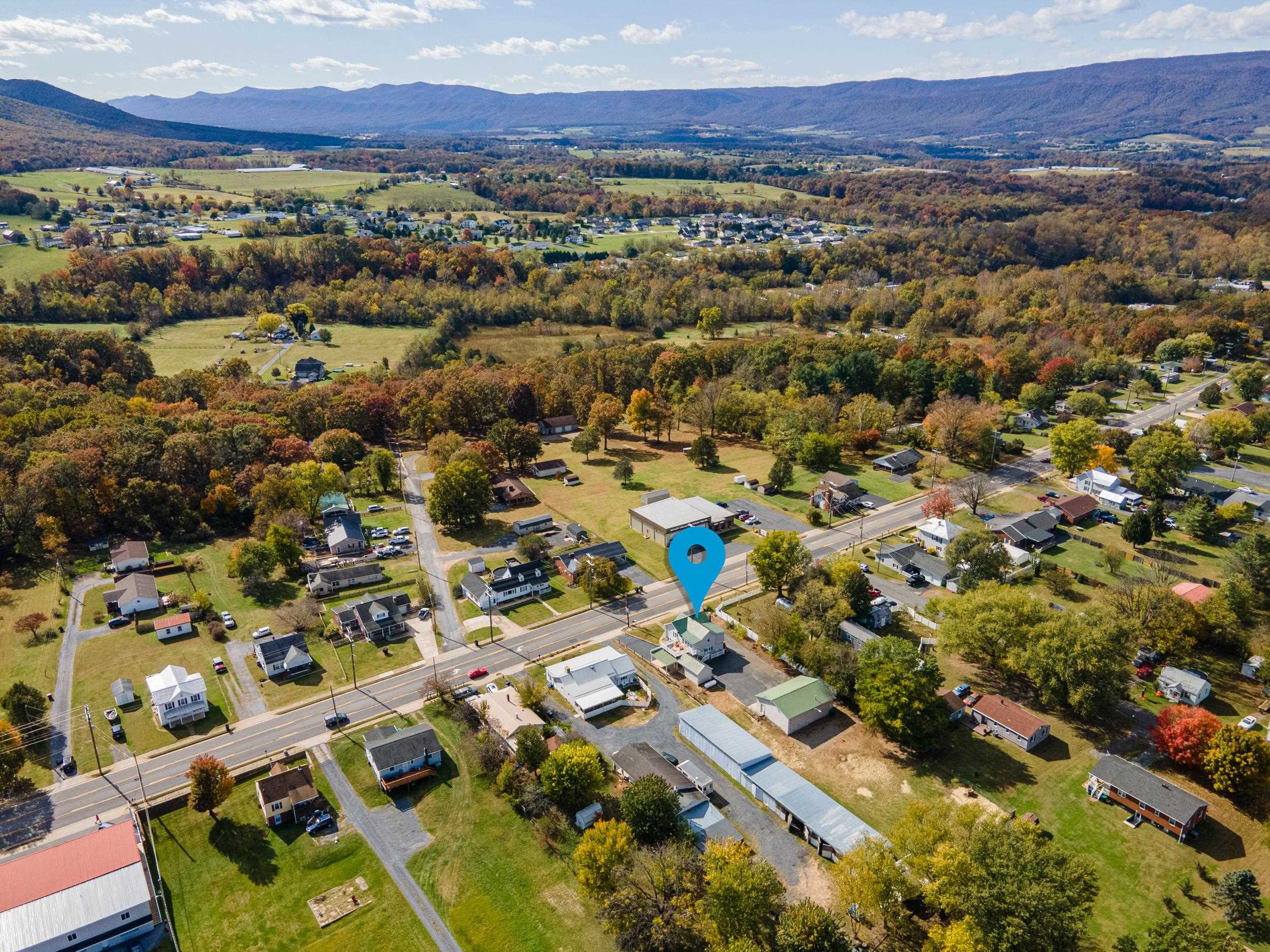 900 W MAIN ST, STANLEY, Virginia 22851, 2 Bedrooms Bedrooms, ,2 BathroomsBathrooms,Residential,900 W MAIN ST,670382 MLS # 670382 900 W MAIN ST, STANLEY, Virginia 22851, 2 Bedrooms Bedrooms, ,2 BathroomsBathrooms,Residential,900 W MAIN ST,670382 MLS # 670382