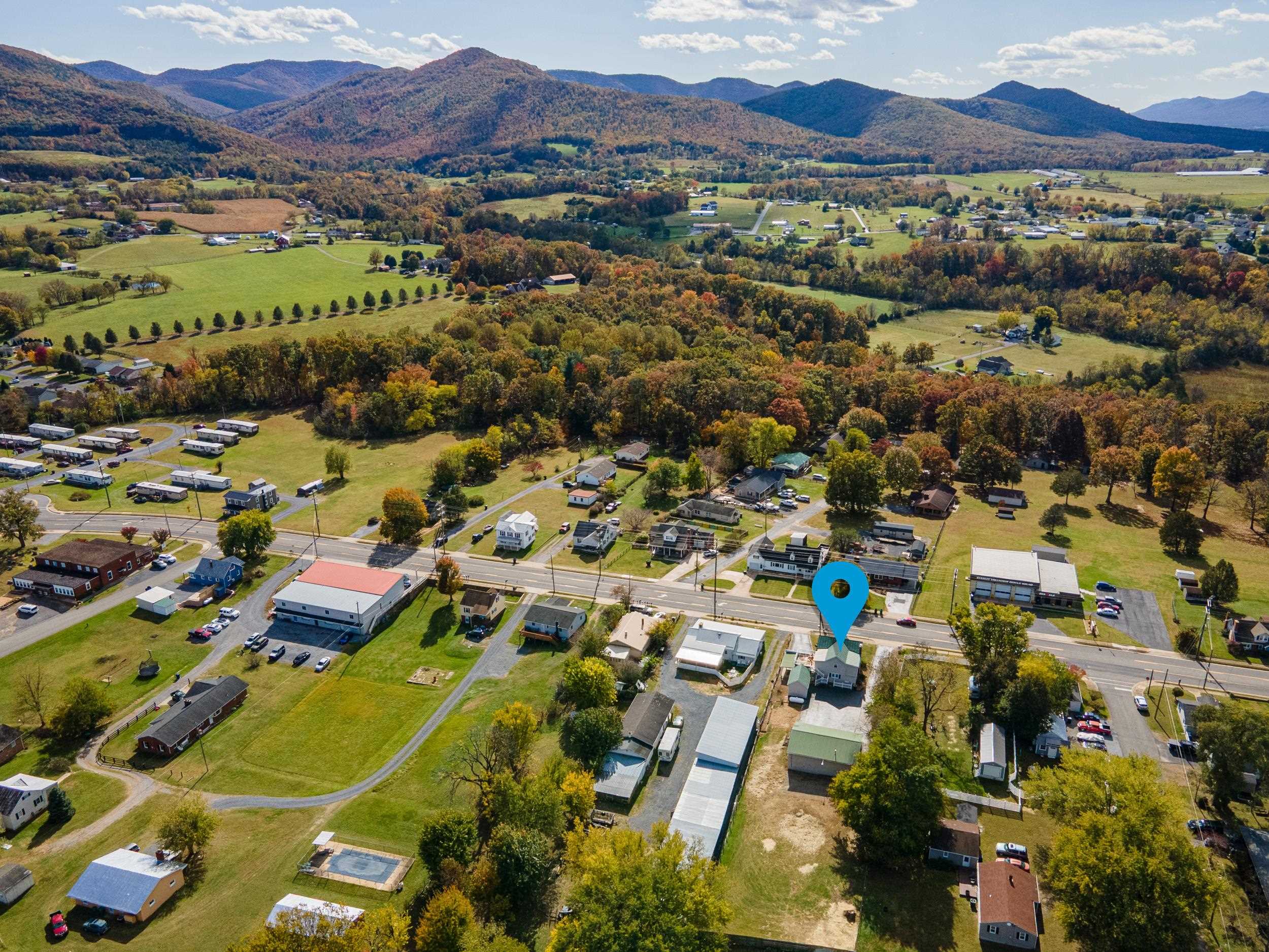 900 W MAIN ST, STANLEY, Virginia 22851, 2 Bedrooms Bedrooms, ,2 BathroomsBathrooms,Residential,900 W MAIN ST,670382 MLS # 670382 900 W MAIN ST, STANLEY, Virginia 22851, 2 Bedrooms Bedrooms, ,2 BathroomsBathrooms,Residential,900 W MAIN ST,670382 MLS # 670382