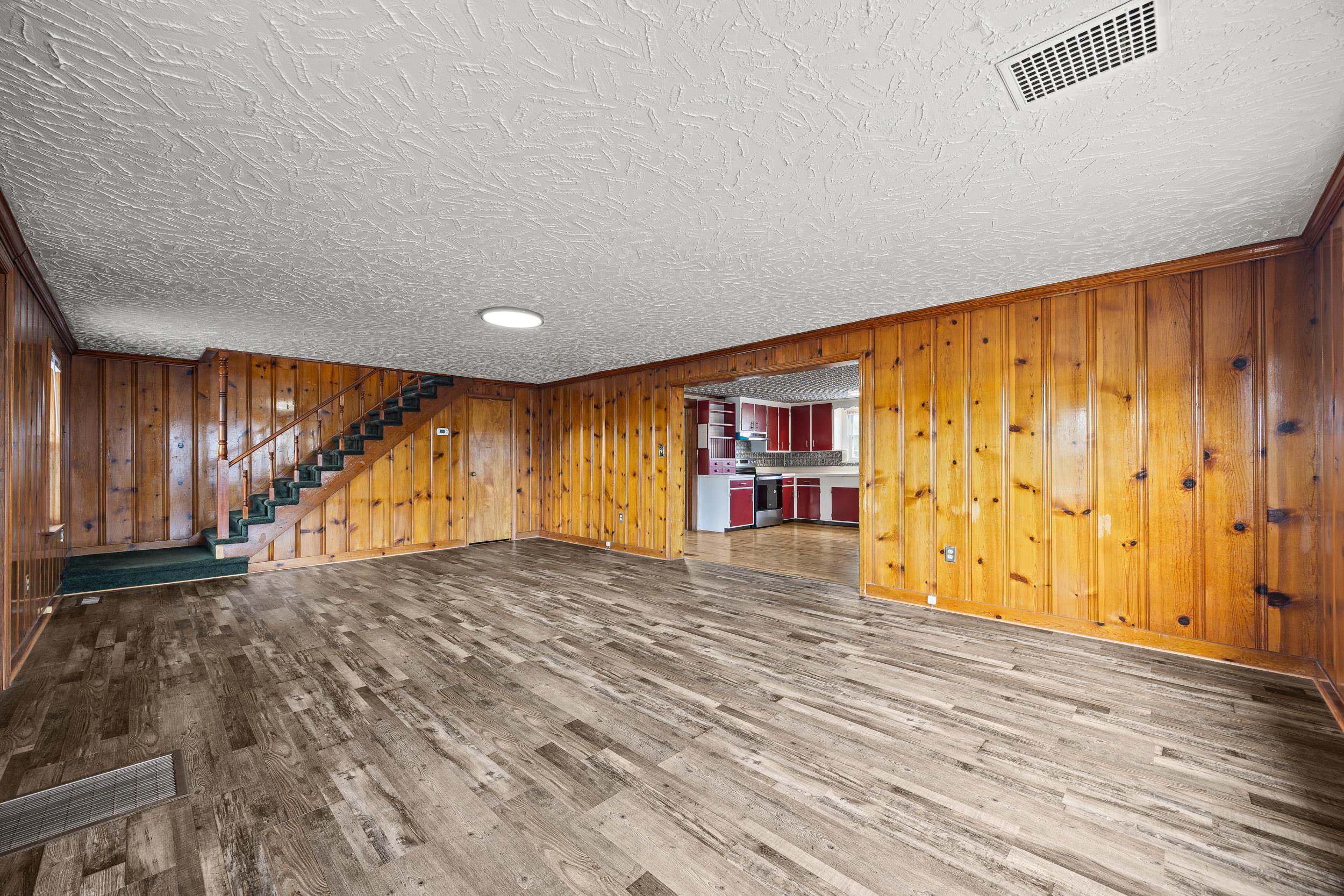 900 W MAIN ST, STANLEY, Virginia 22851, 2 Bedrooms Bedrooms, ,2 BathroomsBathrooms,Residential,900 W MAIN ST,670382 MLS # 670382 900 W MAIN ST, STANLEY, Virginia 22851, 2 Bedrooms Bedrooms, ,2 BathroomsBathrooms,Residential,900 W MAIN ST,670382 MLS # 670382