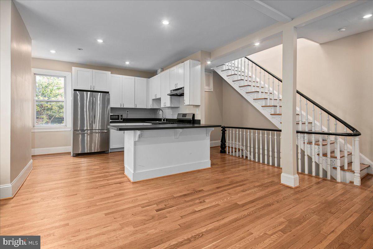 304 2ND ST SE, WASHINGTON, District Of Columbia 20003, 6 Bedrooms Bedrooms, ,4 BathroomsBathrooms,Residential,For sale,304 2ND ST SE,DCDC2209946 MLS # DCDC2209946 304 2ND ST SE, WASHINGTON, District Of Columbia 20003, 6 Bedrooms Bedrooms, ,4 BathroomsBathrooms,Residential,For sale,304 2ND ST SE,DCDC2209946 MLS # DCDC2209946