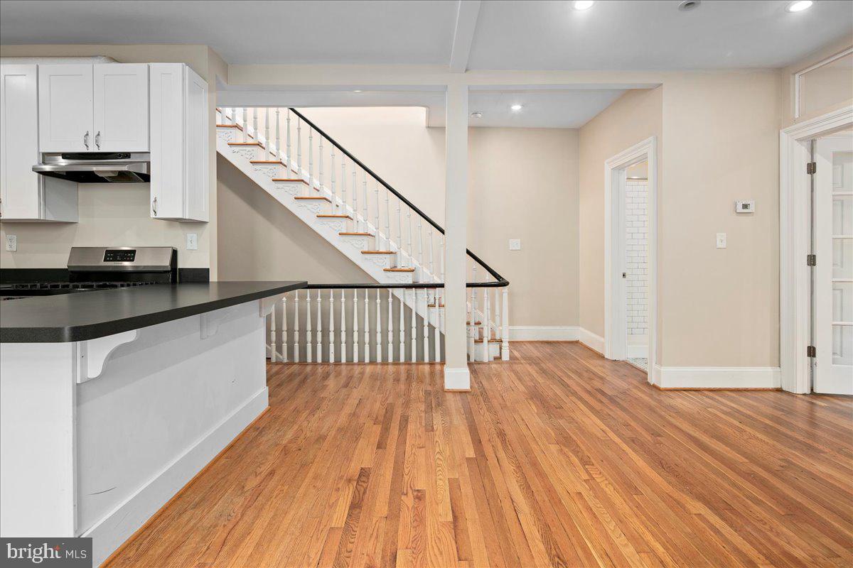 304 2ND ST SE, WASHINGTON, District Of Columbia 20003, 6 Bedrooms Bedrooms, ,4 BathroomsBathrooms,Residential,For sale,304 2ND ST SE,DCDC2209946 MLS # DCDC2209946 304 2ND ST SE, WASHINGTON, District Of Columbia 20003, 6 Bedrooms Bedrooms, ,4 BathroomsBathrooms,Residential,For sale,304 2ND ST SE,DCDC2209946 MLS # DCDC2209946