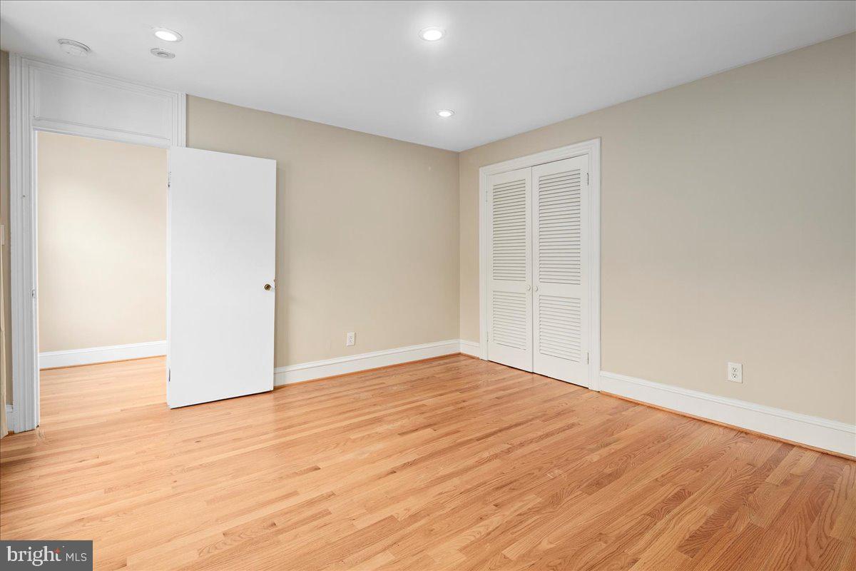 304 2ND ST SE, WASHINGTON, District Of Columbia 20003, 6 Bedrooms Bedrooms, ,4 BathroomsBathrooms,Residential,For sale,304 2ND ST SE,DCDC2209946 MLS # DCDC2209946 304 2ND ST SE, WASHINGTON, District Of Columbia 20003, 6 Bedrooms Bedrooms, ,4 BathroomsBathrooms,Residential,For sale,304 2ND ST SE,DCDC2209946 MLS # DCDC2209946