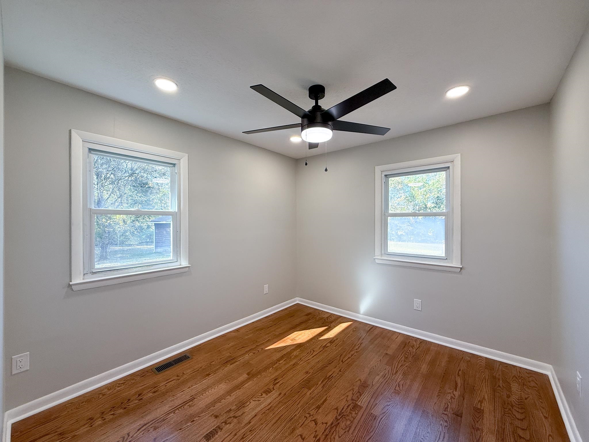 3392 EAST SIDE HWY, GROTTOES, Virginia 24441, 3 Bedrooms Bedrooms, ,2 BathroomsBathrooms,Residential,3392 EAST SIDE HWY,670389 MLS # 670389 3392 EAST SIDE HWY, GROTTOES, Virginia 24441, 3 Bedrooms Bedrooms, ,2 BathroomsBathrooms,Residential,3392 EAST SIDE HWY,670389 MLS # 670389