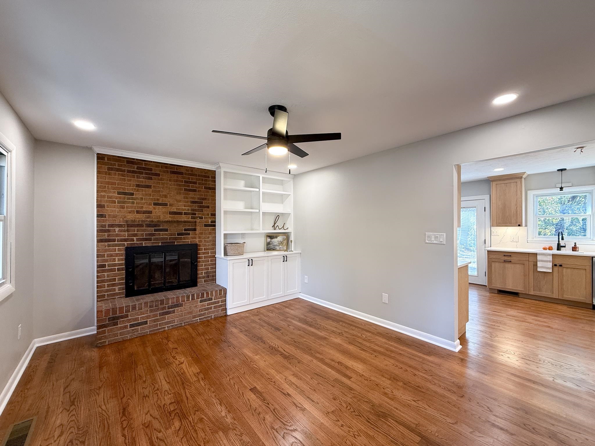 3392 EAST SIDE HWY, GROTTOES, Virginia 24441, 3 Bedrooms Bedrooms, ,2 BathroomsBathrooms,Residential,3392 EAST SIDE HWY,670389 MLS # 670389 3392 EAST SIDE HWY, GROTTOES, Virginia 24441, 3 Bedrooms Bedrooms, ,2 BathroomsBathrooms,Residential,3392 EAST SIDE HWY,670389 MLS # 670389