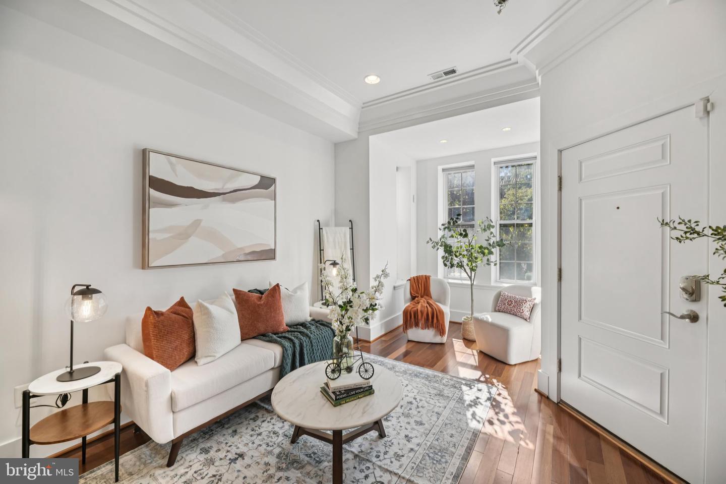 1435 EUCLID ST NW #2, WASHINGTON, District Of Columbia 20009, 2 Bedrooms Bedrooms, ,2 BathroomsBathrooms,Residential,For sale,1435 EUCLID ST NW #2,DCDC2214034 MLS # DCDC2214034 1435 EUCLID ST NW #2, WASHINGTON, District Of Columbia 20009, 2 Bedrooms Bedrooms, ,2 BathroomsBathrooms,Residential,For sale,1435 EUCLID ST NW #2,DCDC2214034 MLS # DCDC2214034