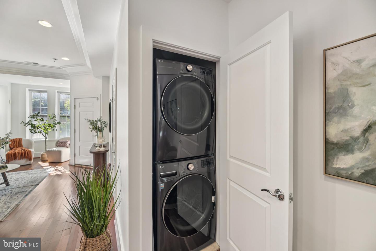 1435 EUCLID ST NW #2, WASHINGTON, District Of Columbia 20009, 2 Bedrooms Bedrooms, ,2 BathroomsBathrooms,Residential,For sale,1435 EUCLID ST NW #2,DCDC2214034 MLS # DCDC2214034 1435 EUCLID ST NW #2, WASHINGTON, District Of Columbia 20009, 2 Bedrooms Bedrooms, ,2 BathroomsBathrooms,Residential,For sale,1435 EUCLID ST NW #2,DCDC2214034 MLS # DCDC2214034