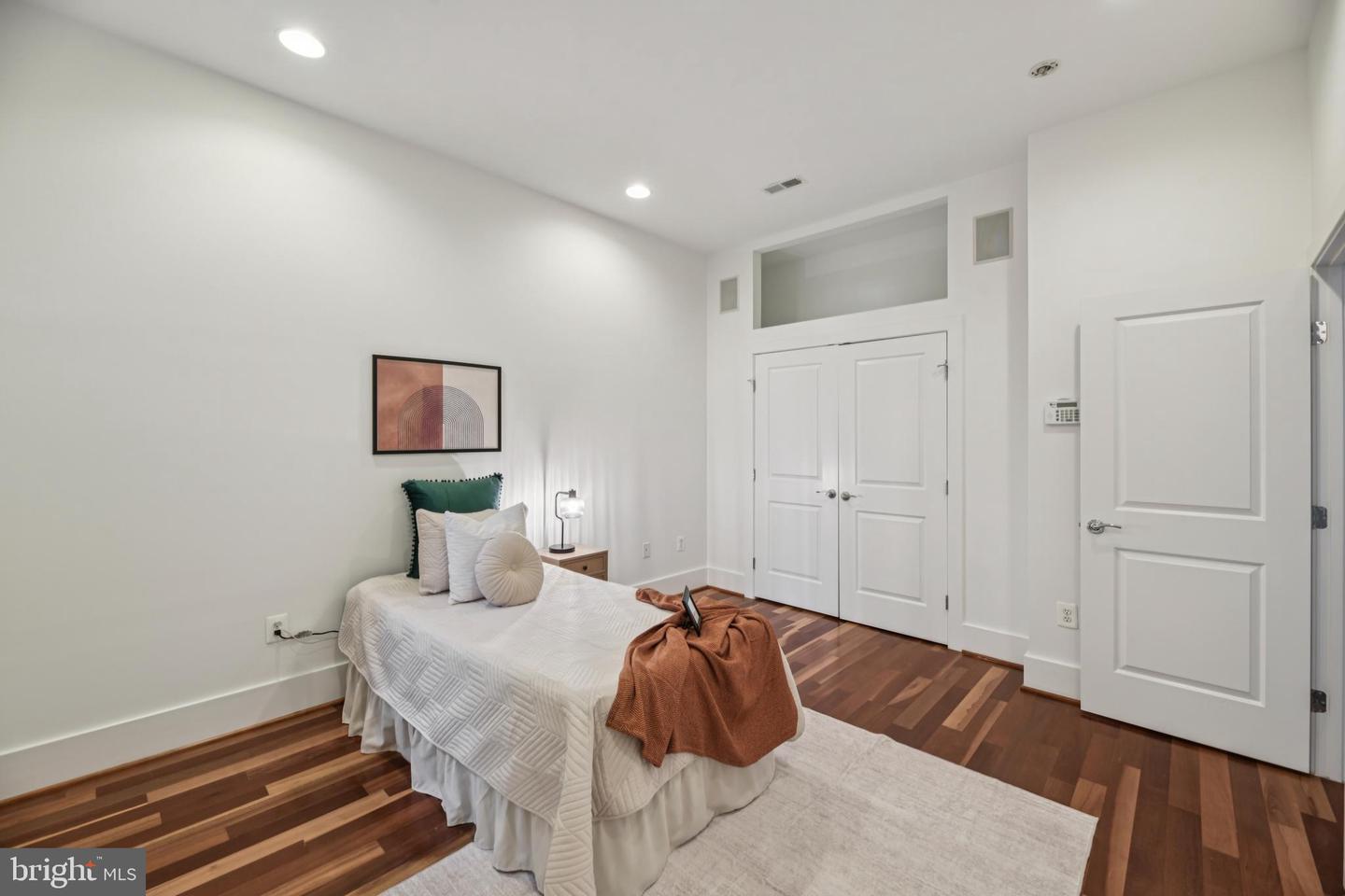1435 EUCLID ST NW #2, WASHINGTON, District Of Columbia 20009, 2 Bedrooms Bedrooms, ,2 BathroomsBathrooms,Residential,For sale,1435 EUCLID ST NW #2,DCDC2214034 MLS # DCDC2214034 1435 EUCLID ST NW #2, WASHINGTON, District Of Columbia 20009, 2 Bedrooms Bedrooms, ,2 BathroomsBathrooms,Residential,For sale,1435 EUCLID ST NW #2,DCDC2214034 MLS # DCDC2214034