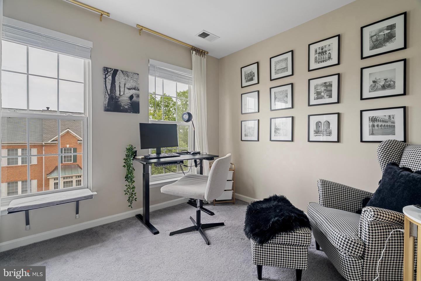 5804 SUMMERS GROVE RD, ALEXANDRIA, Virginia 22304, 3 Bedrooms Bedrooms, ,3 BathroomsBathrooms,Residential,For sale,5804 SUMMERS GROVE RD,VAAX2048410 MLS # VAAX2048410 5804 SUMMERS GROVE RD, ALEXANDRIA, Virginia 22304, 3 Bedrooms Bedrooms, ,3 BathroomsBathrooms,Residential,For sale,5804 SUMMERS GROVE RD,VAAX2048410 MLS # VAAX2048410