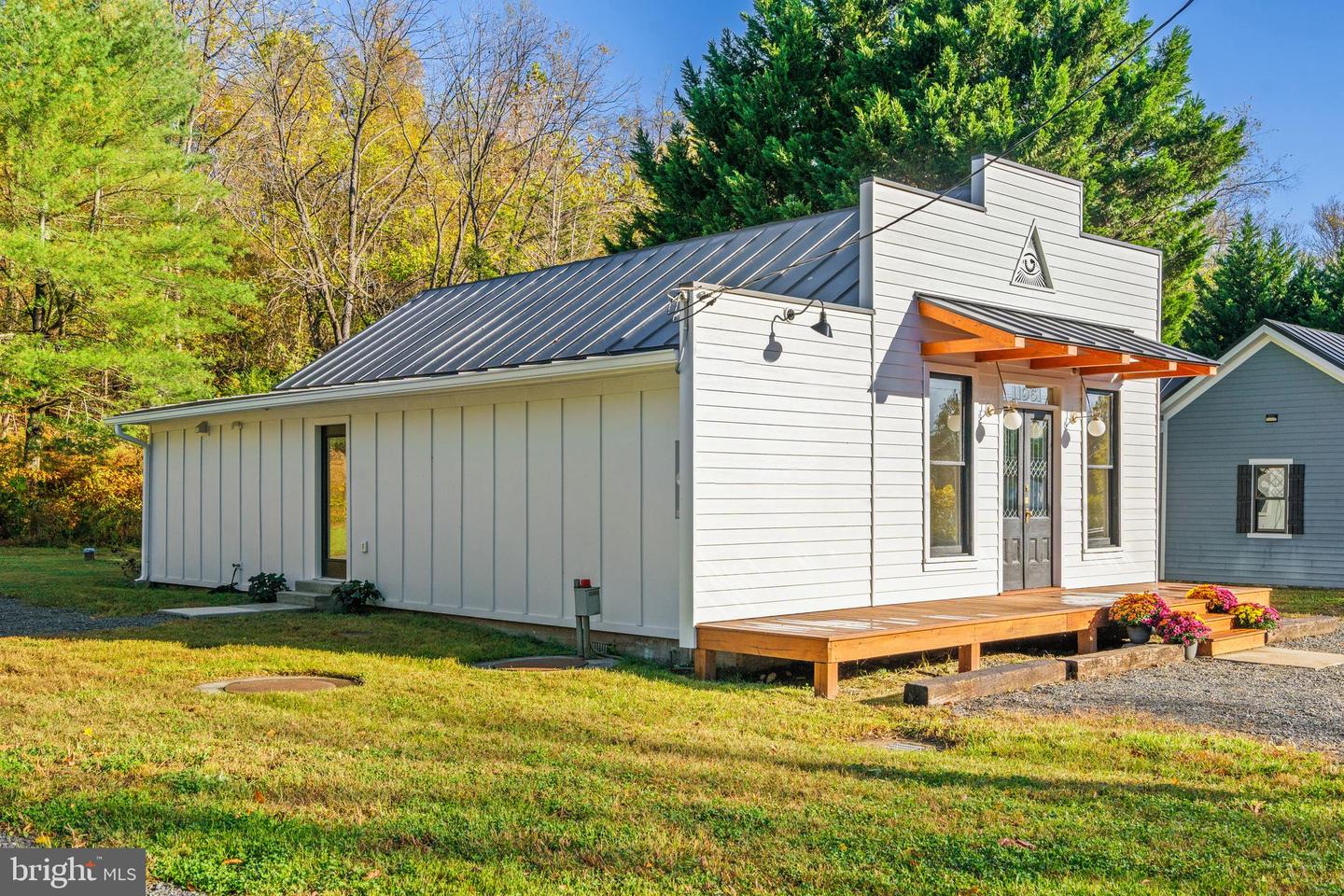 11961 LEE HWY, SPERRYVILLE, Virginia 22740, ,Land,For sale,11961 LEE HWY,VARP2002350 MLS # VARP2002350 11961 LEE HWY, SPERRYVILLE, Virginia 22740, ,Land,For sale,11961 LEE HWY,VARP2002350 MLS # VARP2002350