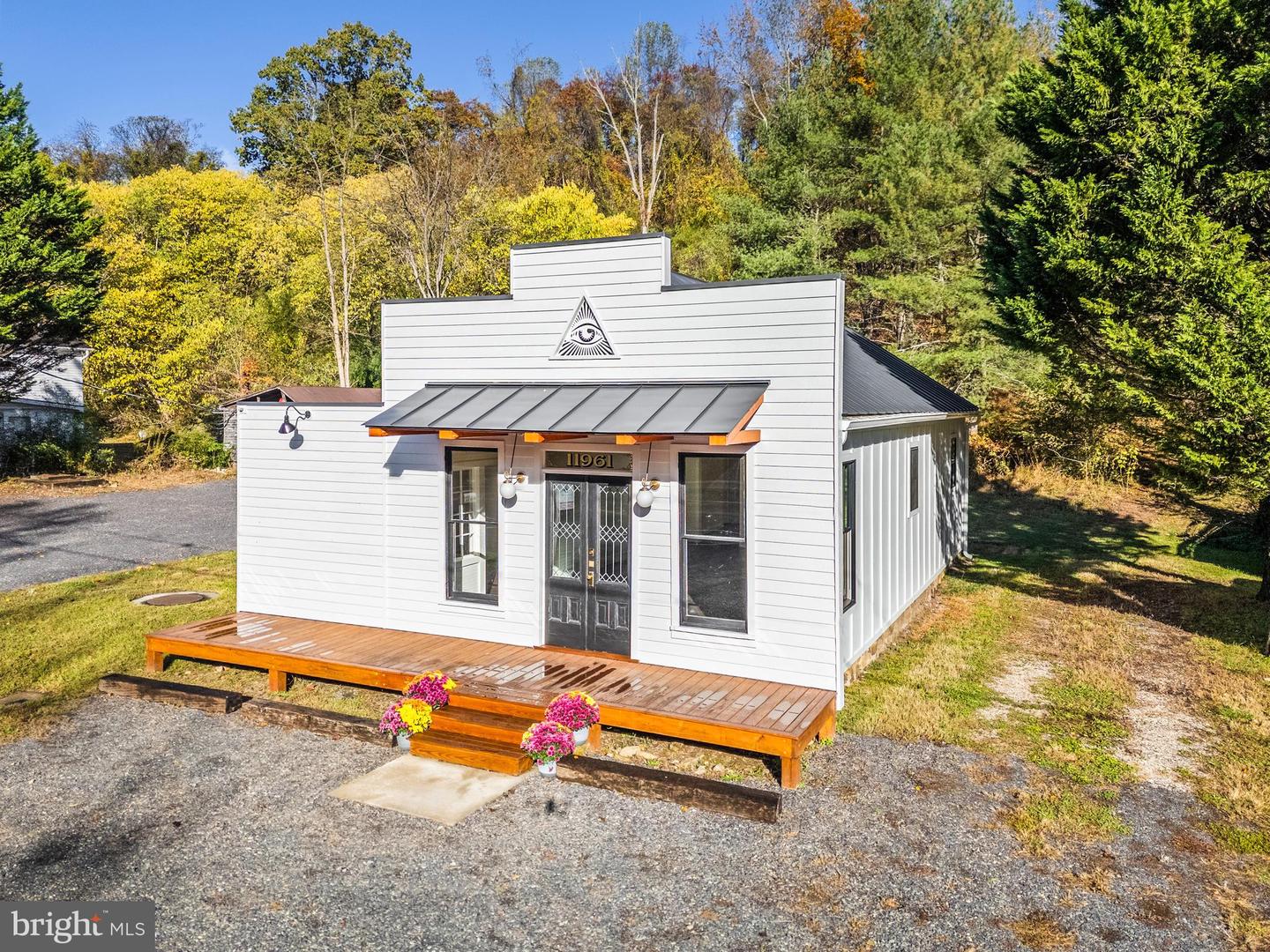 11961 LEE HWY, SPERRYVILLE, Virginia 22740, ,Land,For sale,11961 LEE HWY,VARP2002350 MLS # VARP2002350 11961 LEE HWY, SPERRYVILLE, Virginia 22740, ,Land,For sale,11961 LEE HWY,VARP2002350 MLS # VARP2002350