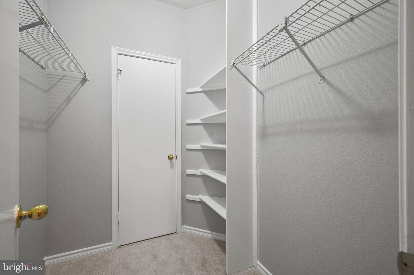 3909 PENDERVIEW DR #1903, FAIRFAX, Virginia 22033, 2 Bedrooms Bedrooms, ,1 BathroomBathrooms,Residential,For sale,3909 PENDERVIEW DR #1903,VAFX2270598 MLS # VAFX2270598 3909 PENDERVIEW DR #1903, FAIRFAX, Virginia 22033, 2 Bedrooms Bedrooms, ,1 BathroomBathrooms,Residential,For sale,3909 PENDERVIEW DR #1903,VAFX2270598 MLS # VAFX2270598