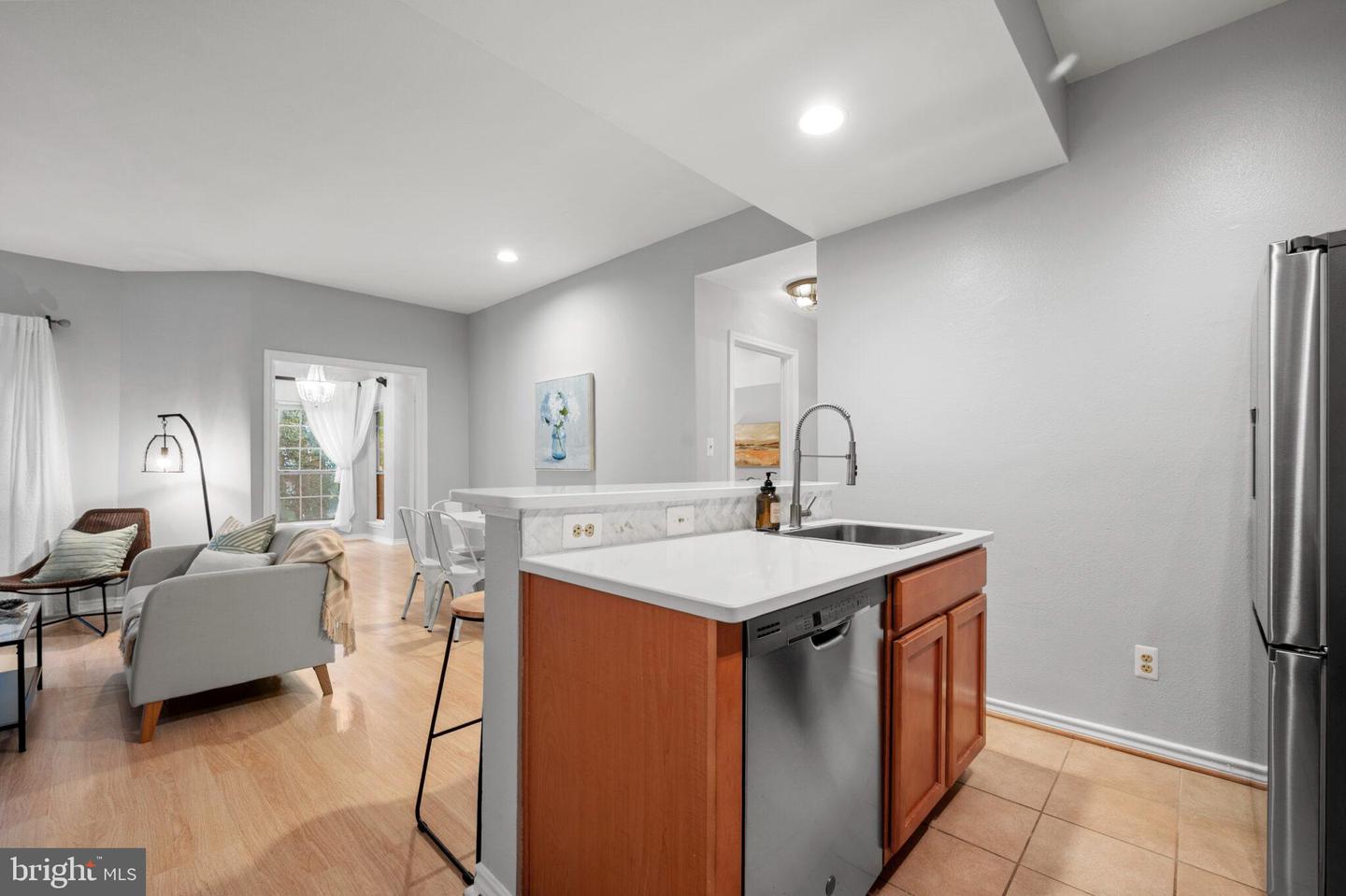 3909 PENDERVIEW DR #1903, FAIRFAX, Virginia 22033, 2 Bedrooms Bedrooms, ,1 BathroomBathrooms,Residential,For sale,3909 PENDERVIEW DR #1903,VAFX2270598 MLS # VAFX2270598 3909 PENDERVIEW DR #1903, FAIRFAX, Virginia 22033, 2 Bedrooms Bedrooms, ,1 BathroomBathrooms,Residential,For sale,3909 PENDERVIEW DR #1903,VAFX2270598 MLS # VAFX2270598