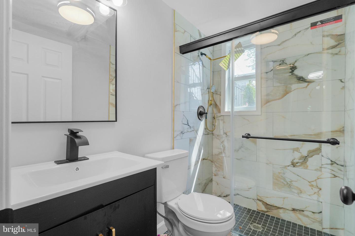1614 Q ST SE, WASHINGTON, District Of Columbia 20020, 4 Bedrooms Bedrooms, 8 Rooms Rooms,3 BathroomsBathrooms,Residential,For sale,1614 Q ST SE,DCDC2216632 MLS # DCDC2216632 1614 Q ST SE, WASHINGTON, District Of Columbia 20020, 4 Bedrooms Bedrooms, 8 Rooms Rooms,3 BathroomsBathrooms,Residential,For sale,1614 Q ST SE,DCDC2216632 MLS # DCDC2216632
