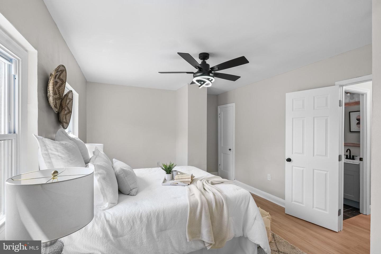 1614 Q ST SE, WASHINGTON, District Of Columbia 20020, 4 Bedrooms Bedrooms, 8 Rooms Rooms,3 BathroomsBathrooms,Residential,For sale,1614 Q ST SE,DCDC2216632 MLS # DCDC2216632 1614 Q ST SE, WASHINGTON, District Of Columbia 20020, 4 Bedrooms Bedrooms, 8 Rooms Rooms,3 BathroomsBathrooms,Residential,For sale,1614 Q ST SE,DCDC2216632 MLS # DCDC2216632