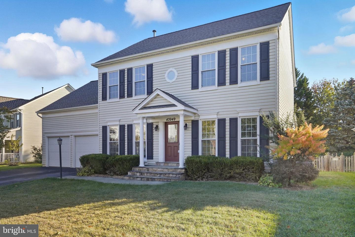 43949 BRUCETON MILLS CIR, ASHBURN, Virginia 20147, 4 Bedrooms Bedrooms, 16 Rooms Rooms,3 BathroomsBathrooms,Residential,For sale,43949 BRUCETON MILLS CIR,VALO2105446 MLS # VALO2105446 43949 BRUCETON MILLS CIR, ASHBURN, Virginia 20147, 4 Bedrooms Bedrooms, 16 Rooms Rooms,3 BathroomsBathrooms,Residential,For sale,43949 BRUCETON MILLS CIR,VALO2105446 MLS # VALO2105446