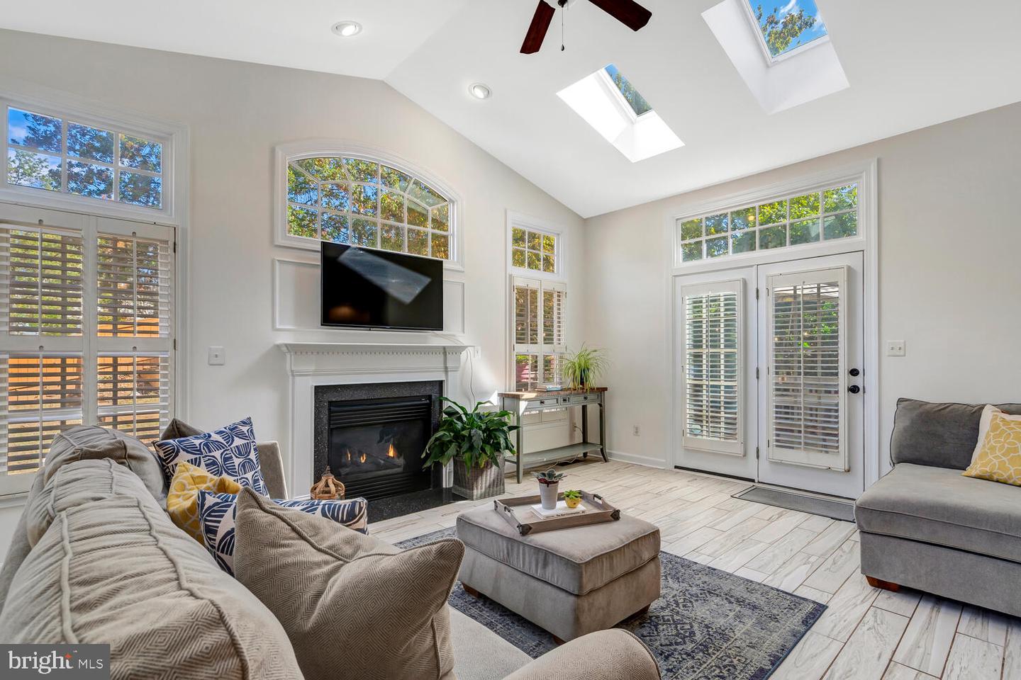 6412 CALEB CT, ALEXANDRIA, Virginia 22315, 4 Bedrooms Bedrooms, ,3 BathroomsBathrooms,Residential,For sale,6412 CALEB CT,VAFX2266240 MLS # VAFX2266240 6412 CALEB CT, ALEXANDRIA, Virginia 22315, 4 Bedrooms Bedrooms, ,3 BathroomsBathrooms,Residential,For sale,6412 CALEB CT,VAFX2266240 MLS # VAFX2266240