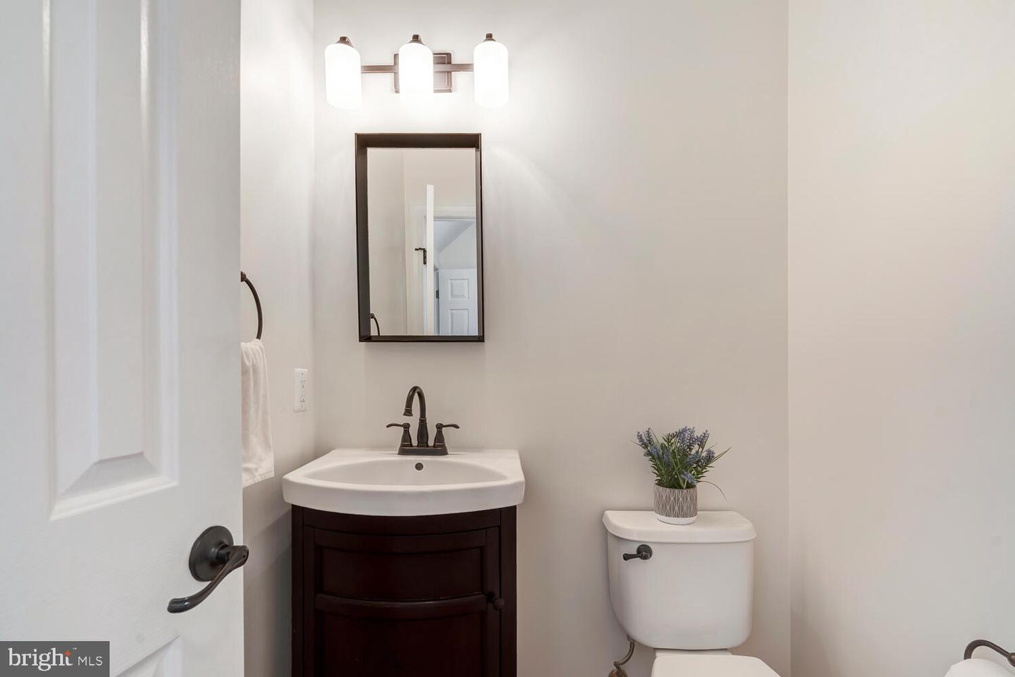 6412 CALEB CT, ALEXANDRIA, Virginia 22315, 4 Bedrooms Bedrooms, ,3 BathroomsBathrooms,Residential,For sale,6412 CALEB CT,VAFX2266240 MLS # VAFX2266240 6412 CALEB CT, ALEXANDRIA, Virginia 22315, 4 Bedrooms Bedrooms, ,3 BathroomsBathrooms,Residential,For sale,6412 CALEB CT,VAFX2266240 MLS # VAFX2266240