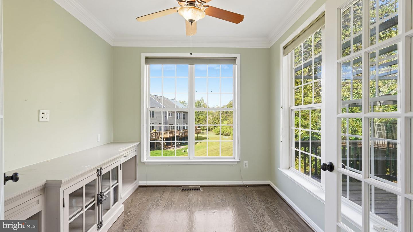 8109 CERROMAR WAY, GAINESVILLE, Virginia 20155, 3 Bedrooms Bedrooms, ,3 BathroomsBathrooms,Residential,For sale,8109 CERROMAR WAY,VAPW2103884 MLS # VAPW2103884 8109 CERROMAR WAY, GAINESVILLE, Virginia 20155, 3 Bedrooms Bedrooms, ,3 BathroomsBathrooms,Residential,For sale,8109 CERROMAR WAY,VAPW2103884 MLS # VAPW2103884