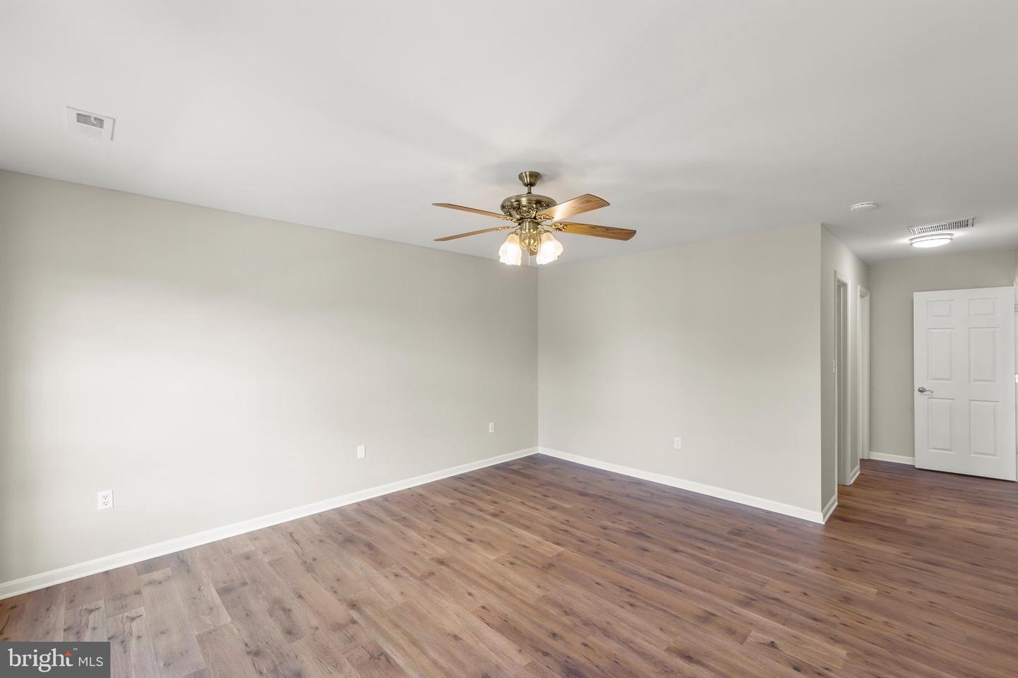 135 TRUNK DR, STEPHENS CITY, Virginia 22655, 4 Bedrooms Bedrooms, ,2 BathroomsBathrooms,Residential,For sale,135 TRUNK DR,VAFV2036780 MLS # VAFV2036780 135 TRUNK DR, STEPHENS CITY, Virginia 22655, 4 Bedrooms Bedrooms, ,2 BathroomsBathrooms,Residential,For sale,135 TRUNK DR,VAFV2036780 MLS # VAFV2036780