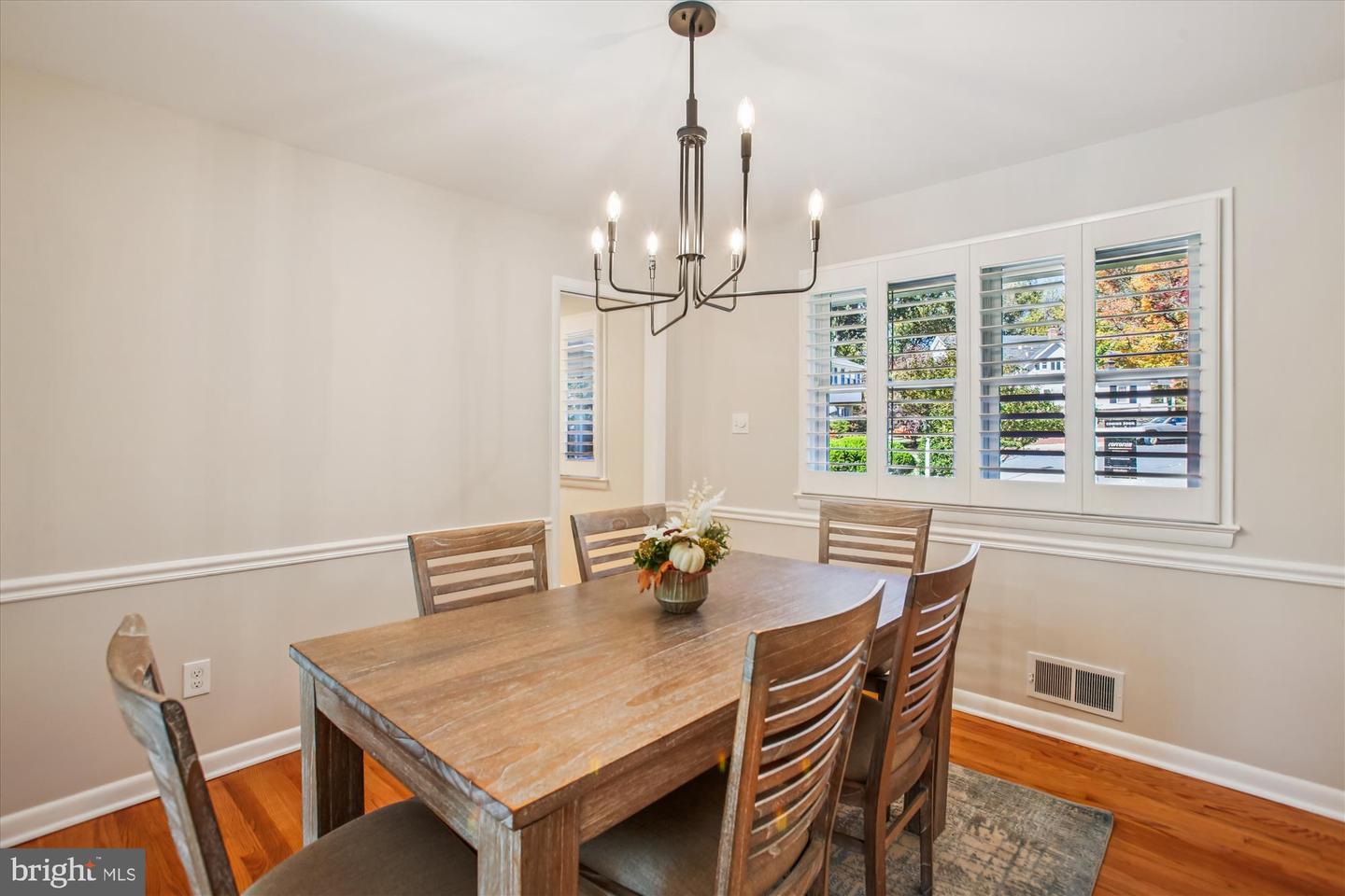 5300 1ST PL N, ARLINGTON, Virginia 22203, 3 Bedrooms Bedrooms, 12 Rooms Rooms,3 BathroomsBathrooms,Residential,For sale,5300 1ST PL N,VAAR2063636 MLS # VAAR2063636 5300 1ST PL N, ARLINGTON, Virginia 22203, 3 Bedrooms Bedrooms, 12 Rooms Rooms,3 BathroomsBathrooms,Residential,For sale,5300 1ST PL N,VAAR2063636 MLS # VAAR2063636
