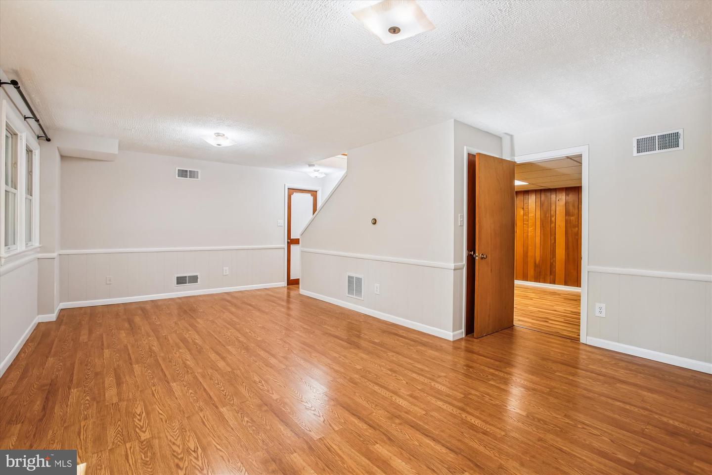 5300 1ST PL N, ARLINGTON, Virginia 22203, 3 Bedrooms Bedrooms, 12 Rooms Rooms,3 BathroomsBathrooms,Residential,For sale,5300 1ST PL N,VAAR2063636 MLS # VAAR2063636 5300 1ST PL N, ARLINGTON, Virginia 22203, 3 Bedrooms Bedrooms, 12 Rooms Rooms,3 BathroomsBathrooms,Residential,For sale,5300 1ST PL N,VAAR2063636 MLS # VAAR2063636