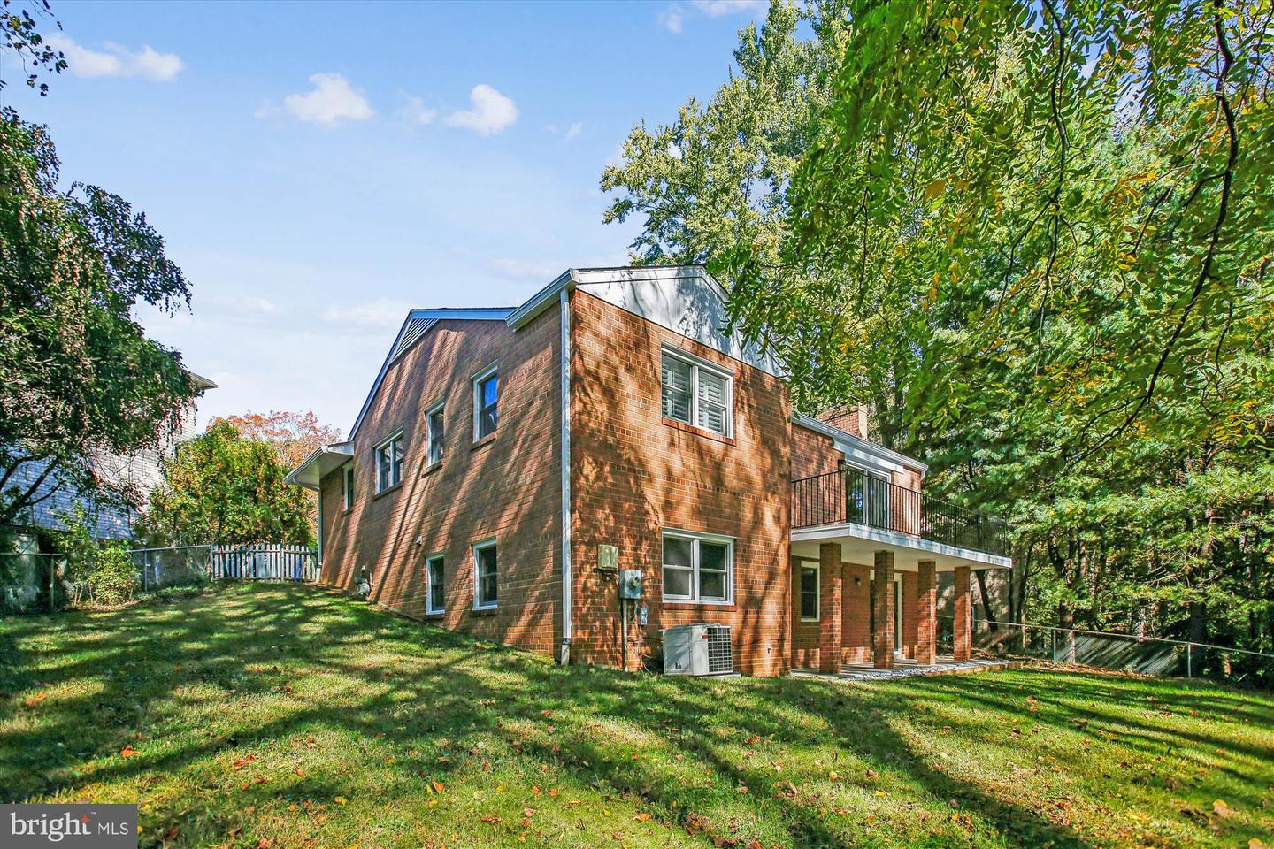 5300 1ST PL N, ARLINGTON, Virginia 22203, 3 Bedrooms Bedrooms, 12 Rooms Rooms,3 BathroomsBathrooms,Residential,For sale,5300 1ST PL N,VAAR2063636 MLS # VAAR2063636 5300 1ST PL N, ARLINGTON, Virginia 22203, 3 Bedrooms Bedrooms, 12 Rooms Rooms,3 BathroomsBathrooms,Residential,For sale,5300 1ST PL N,VAAR2063636 MLS # VAAR2063636