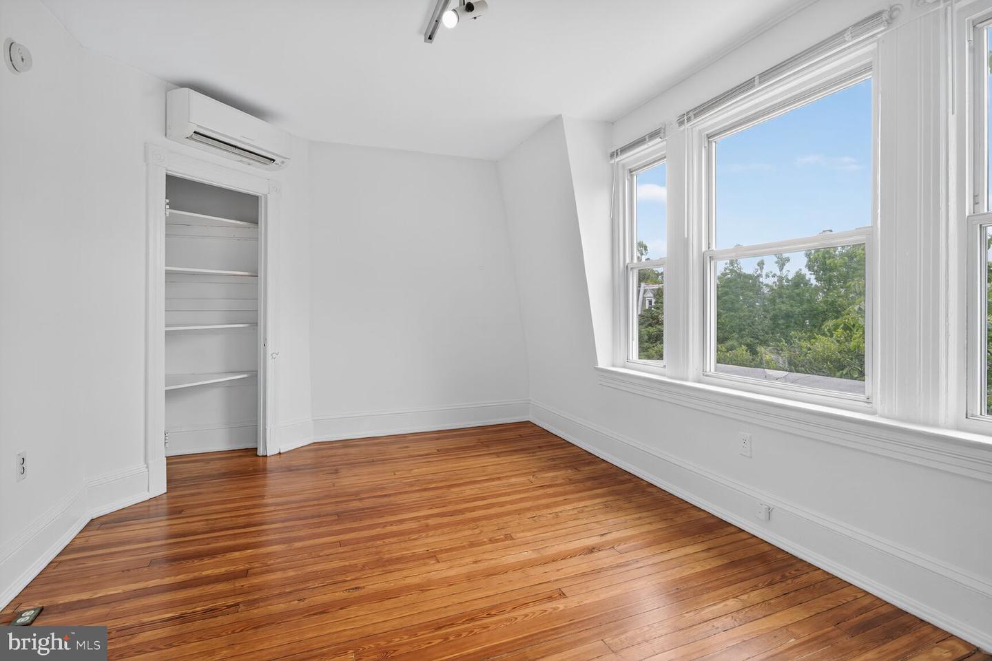 1741 KILBOURNE PL NW, WASHINGTON, District Of Columbia 20010, 7 Bedrooms Bedrooms, ,4 BathroomsBathrooms,Residential,For sale,1741 KILBOURNE PL NW,DCDC2221718 MLS # DCDC2221718 1741 KILBOURNE PL NW, WASHINGTON, District Of Columbia 20010, 7 Bedrooms Bedrooms, ,4 BathroomsBathrooms,Residential,For sale,1741 KILBOURNE PL NW,DCDC2221718 MLS # DCDC2221718