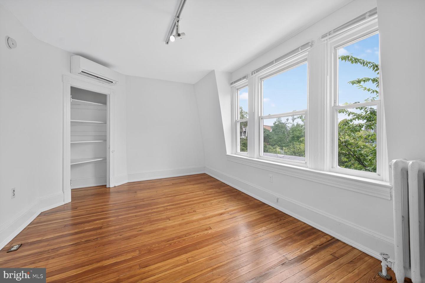 1741 KILBOURNE PL NW, WASHINGTON, District Of Columbia 20010, 7 Bedrooms Bedrooms, ,4 BathroomsBathrooms,Residential,For sale,1741 KILBOURNE PL NW,DCDC2221718 MLS # DCDC2221718 1741 KILBOURNE PL NW, WASHINGTON, District Of Columbia 20010, 7 Bedrooms Bedrooms, ,4 BathroomsBathrooms,Residential,For sale,1741 KILBOURNE PL NW,DCDC2221718 MLS # DCDC2221718