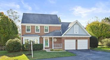 3025 HUGHSMITH CT, HERNDON, Virginia 20171, 4 Bedrooms Bedrooms, ,3 BathroomsBathrooms,Residential,For sale,3025 HUGHSMITH CT,VAFX2267294 MLS # VAFX2267294