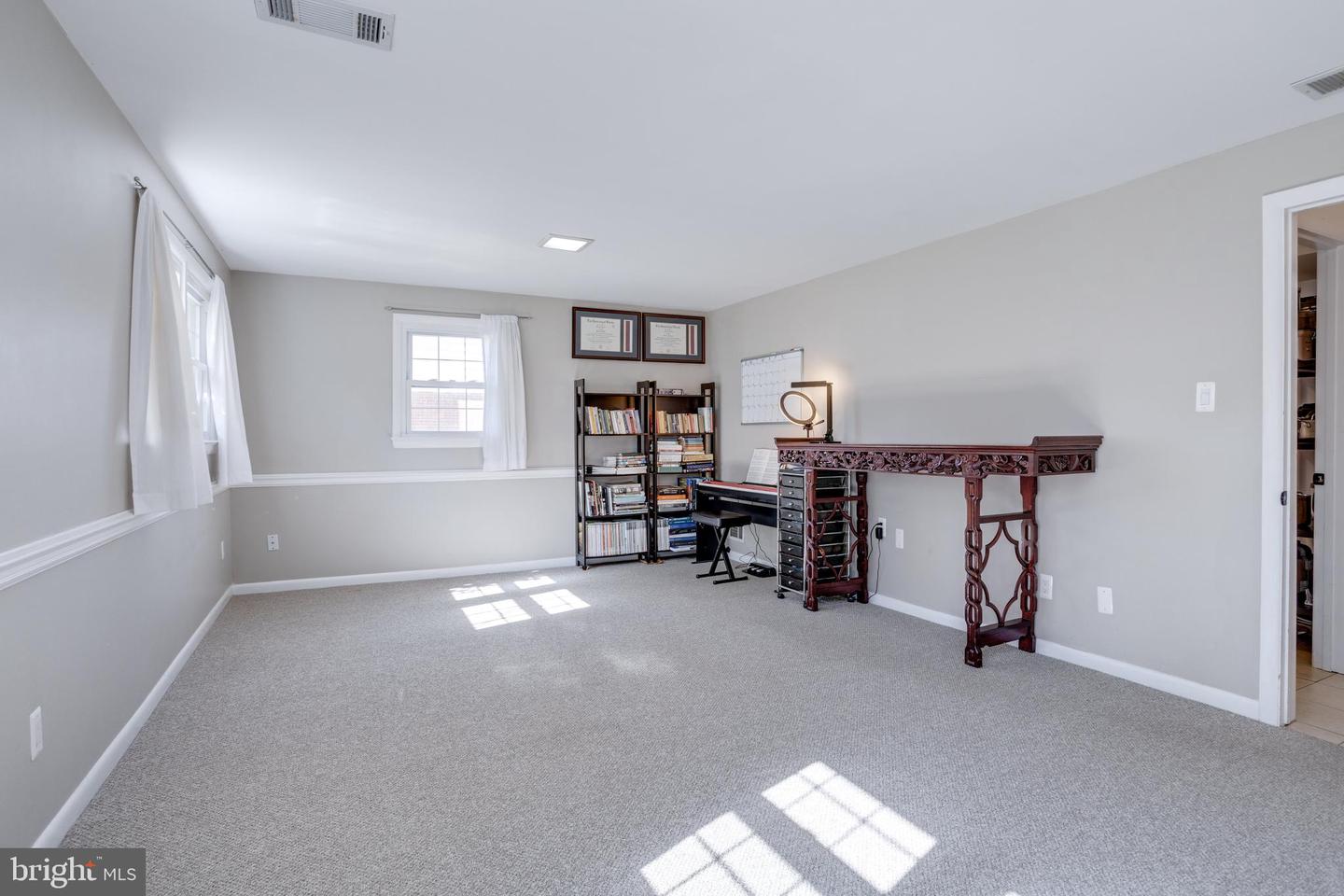 7918 HATTERAS LN, SPRINGFIELD, Virginia 22151, 4 Bedrooms Bedrooms, ,2 BathroomsBathrooms,Residential,For sale,7918 HATTERAS LN,VAFX2267996 MLS # VAFX2267996 7918 HATTERAS LN, SPRINGFIELD, Virginia 22151, 4 Bedrooms Bedrooms, ,2 BathroomsBathrooms,Residential,For sale,7918 HATTERAS LN,VAFX2267996 MLS # VAFX2267996