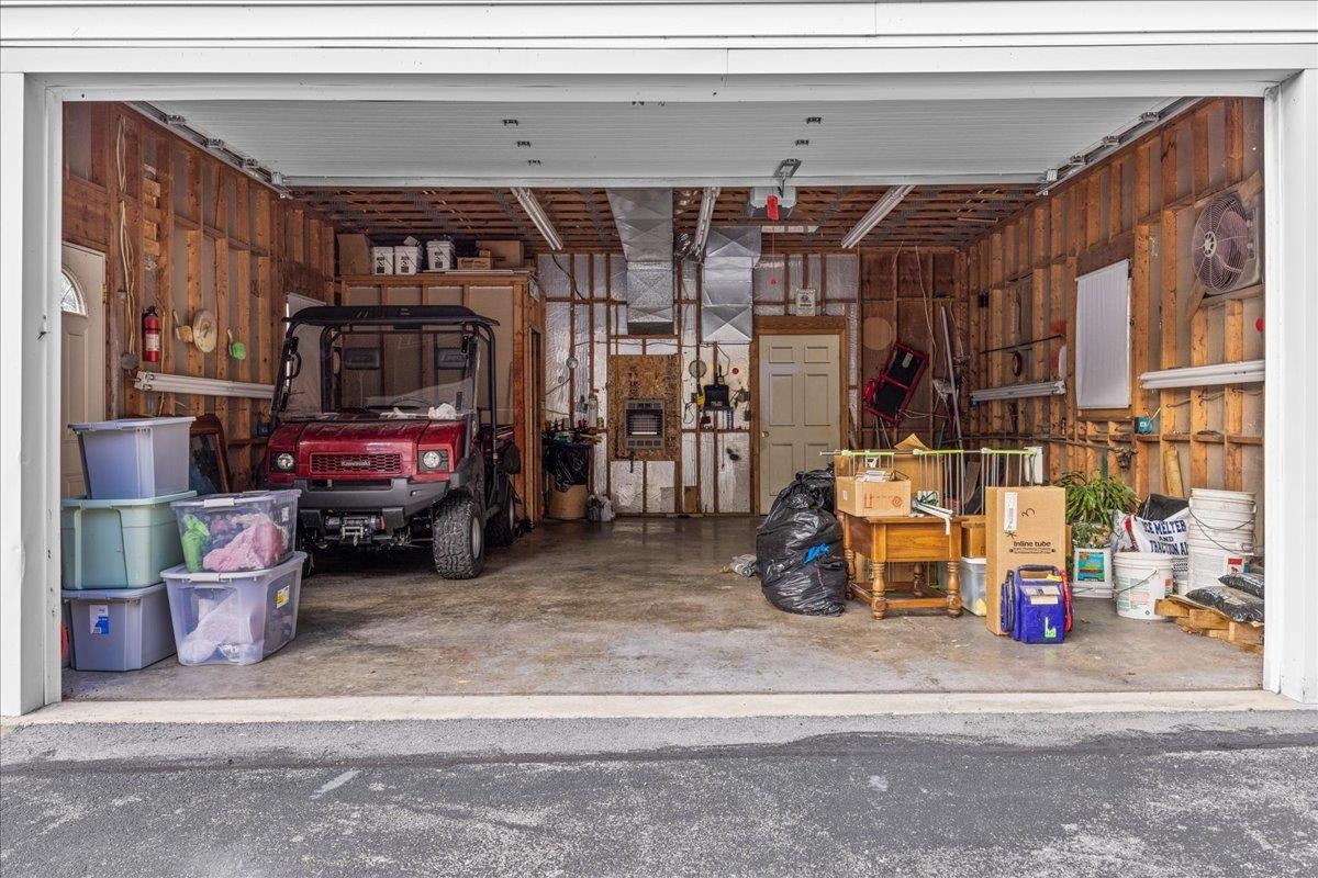 9508 KOONTZ CORNER RD, ROCKINGHAM, Virginia 22802, 5 Bedrooms Bedrooms, ,2 BathroomsBathrooms,Residential,9508 KOONTZ CORNER RD,670399 MLS # 670399 9508 KOONTZ CORNER RD, ROCKINGHAM, Virginia 22802, 5 Bedrooms Bedrooms, ,2 BathroomsBathrooms,Residential,9508 KOONTZ CORNER RD,670399 MLS # 670399
