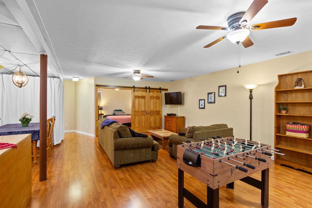 room for game table! room for game table!